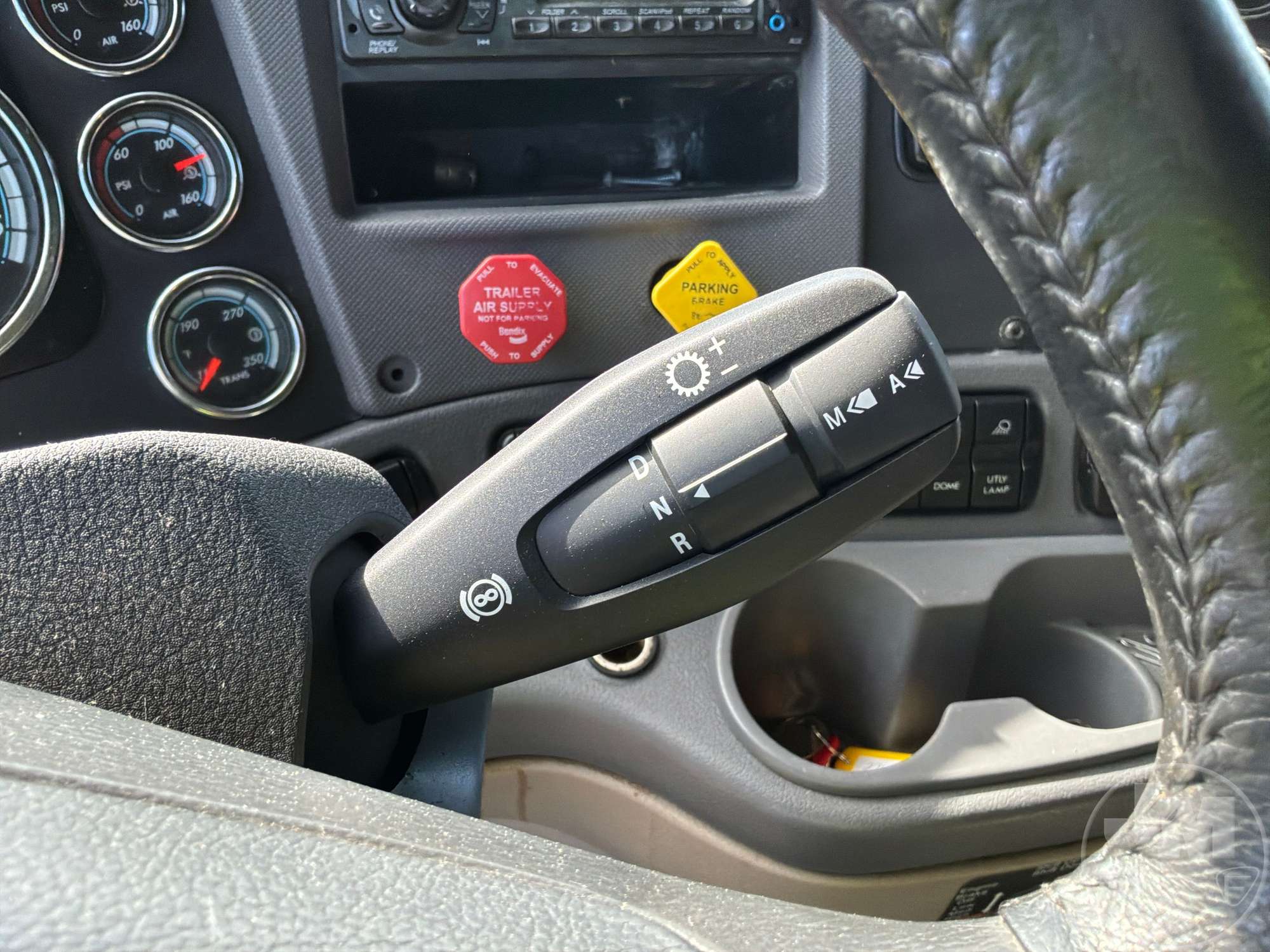 2016 Freightliner CASCADIA