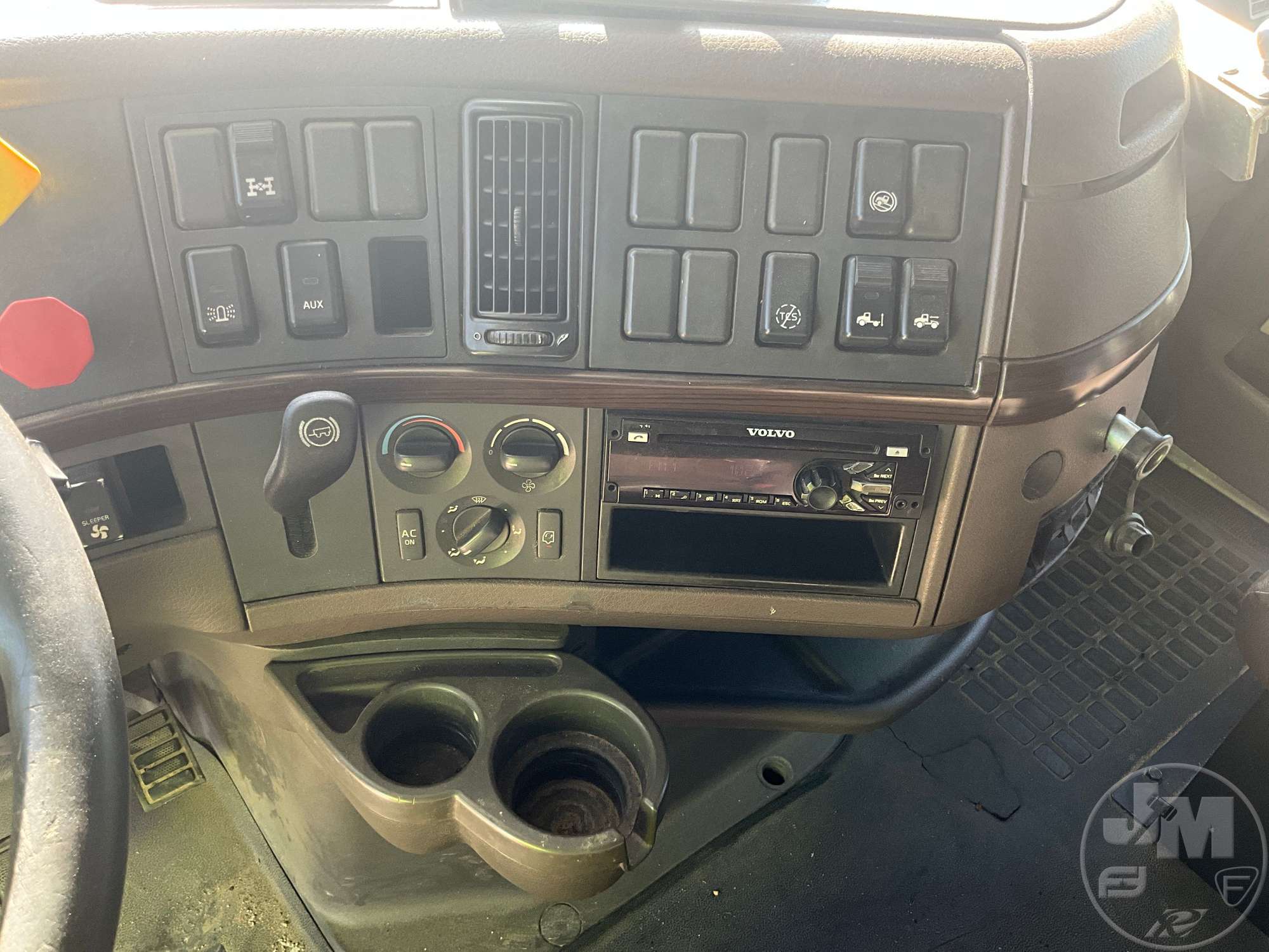 2016 Volvo VNL