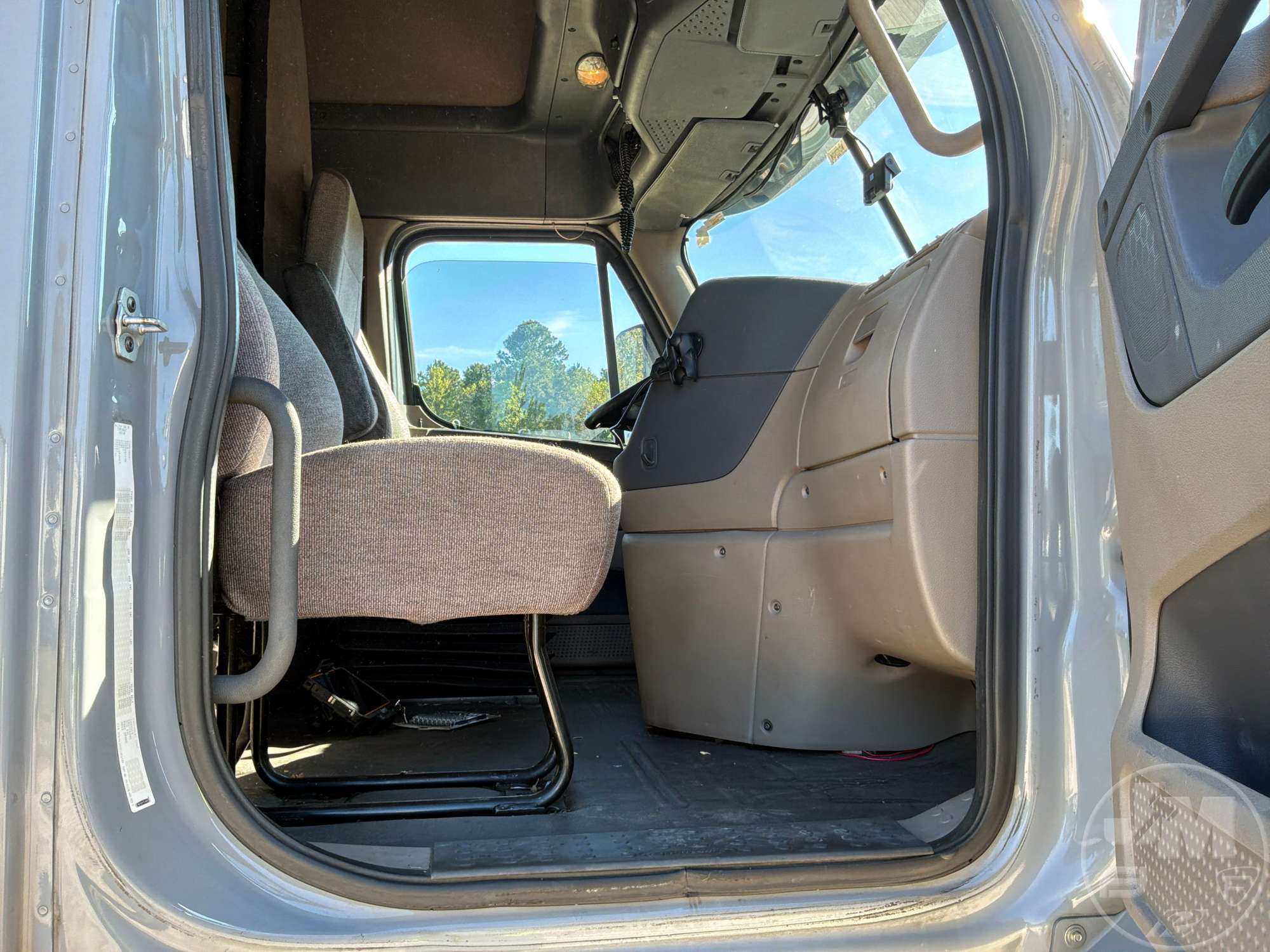 2015 Freightliner CASCADIA