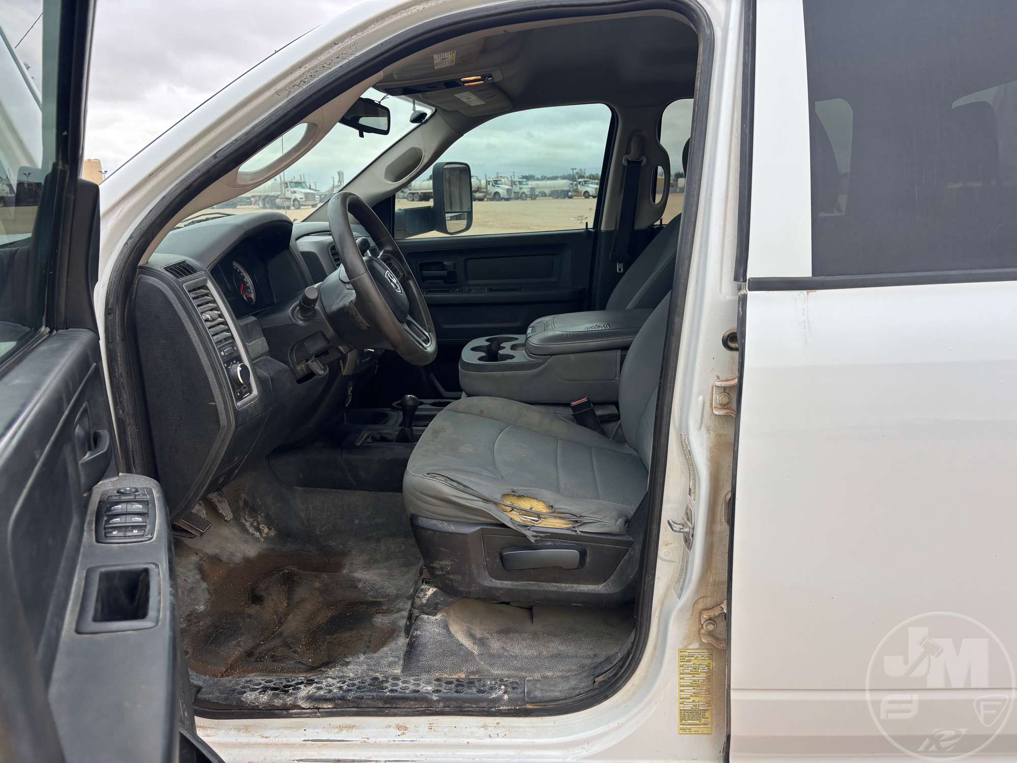2015 Dodge 3500HD CREW CAB 4X4