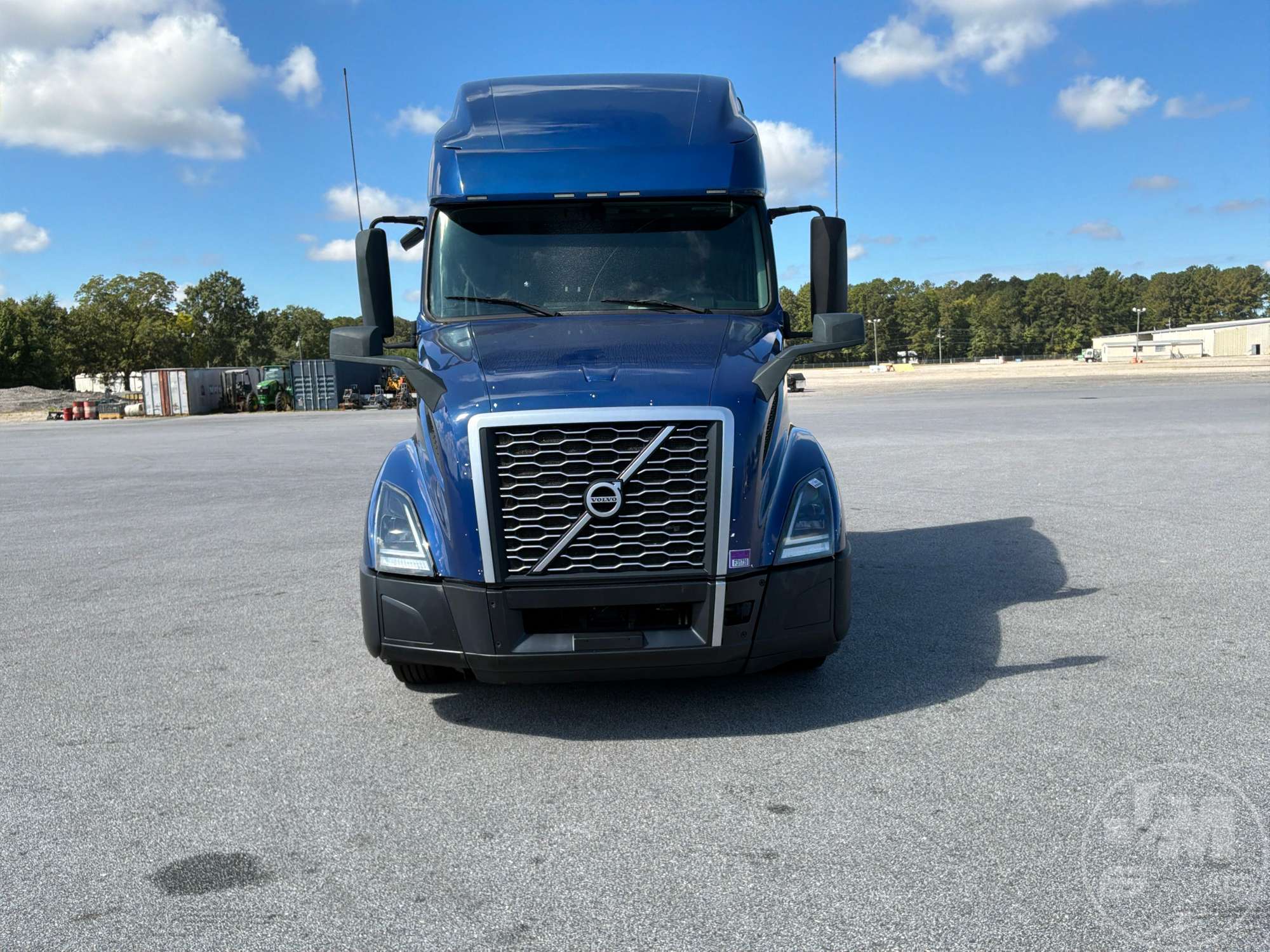 2022 Volvo VNL760