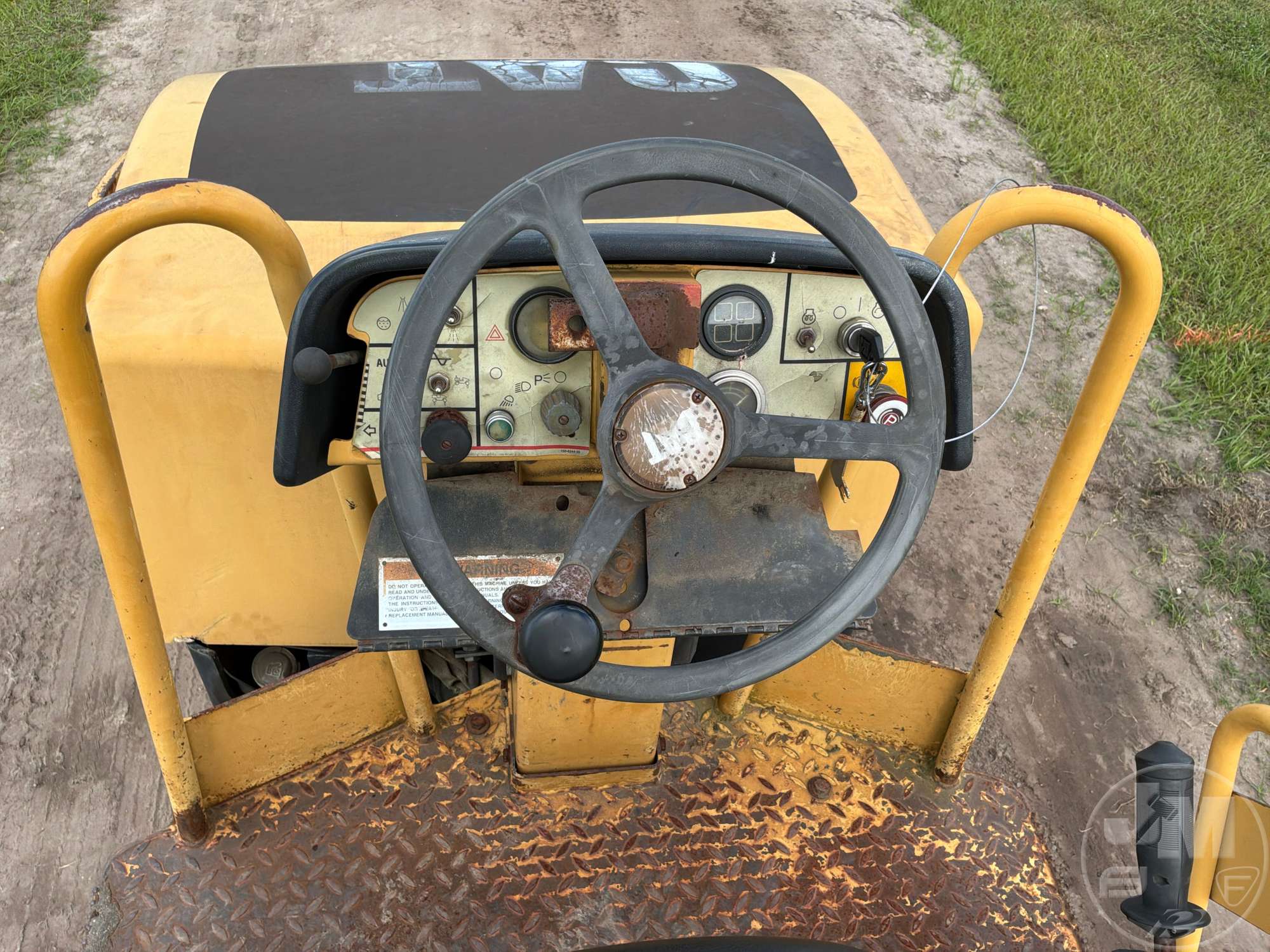 2003 Caterpillar CB334D