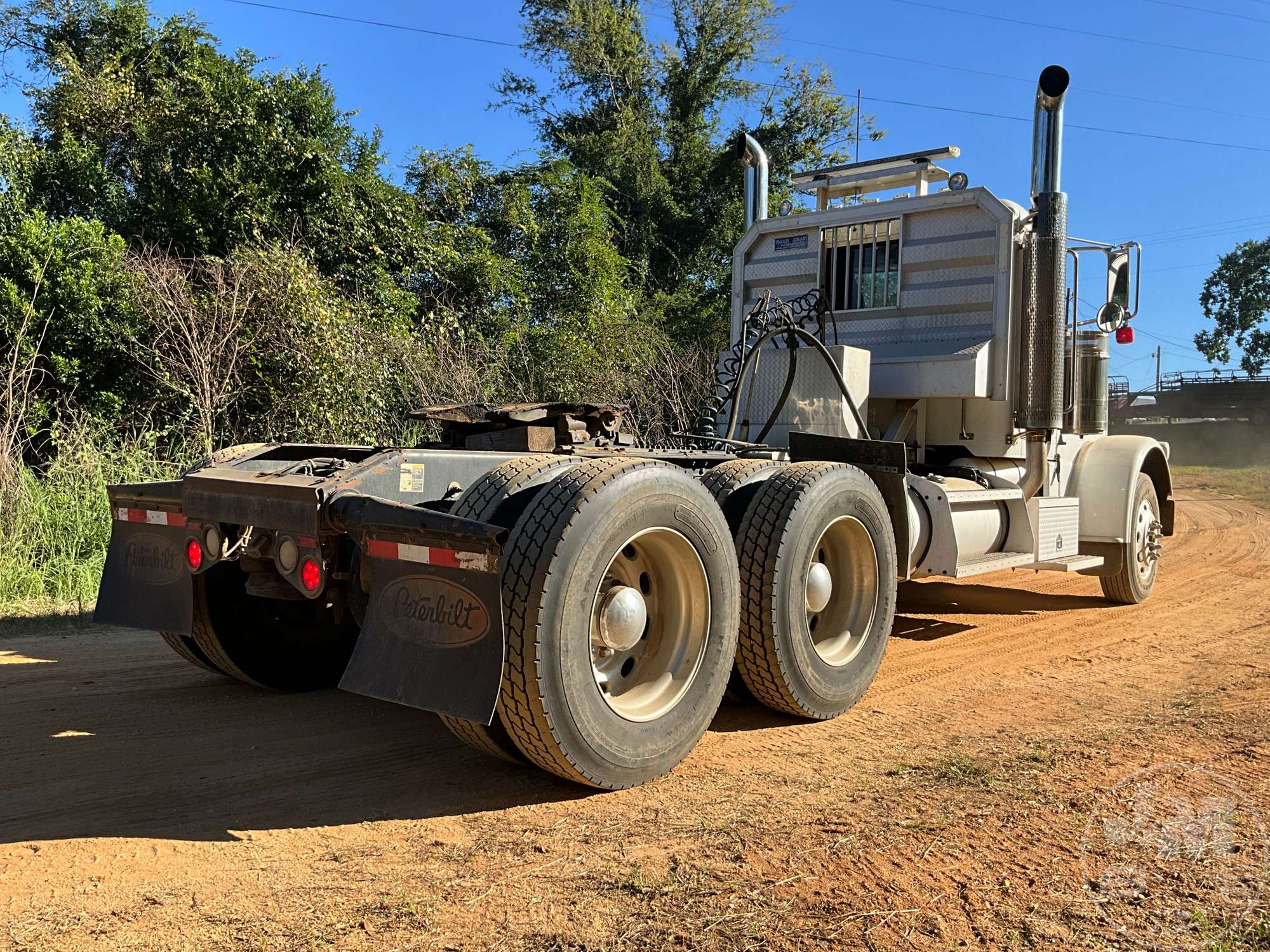 2009 Peterbilt 389