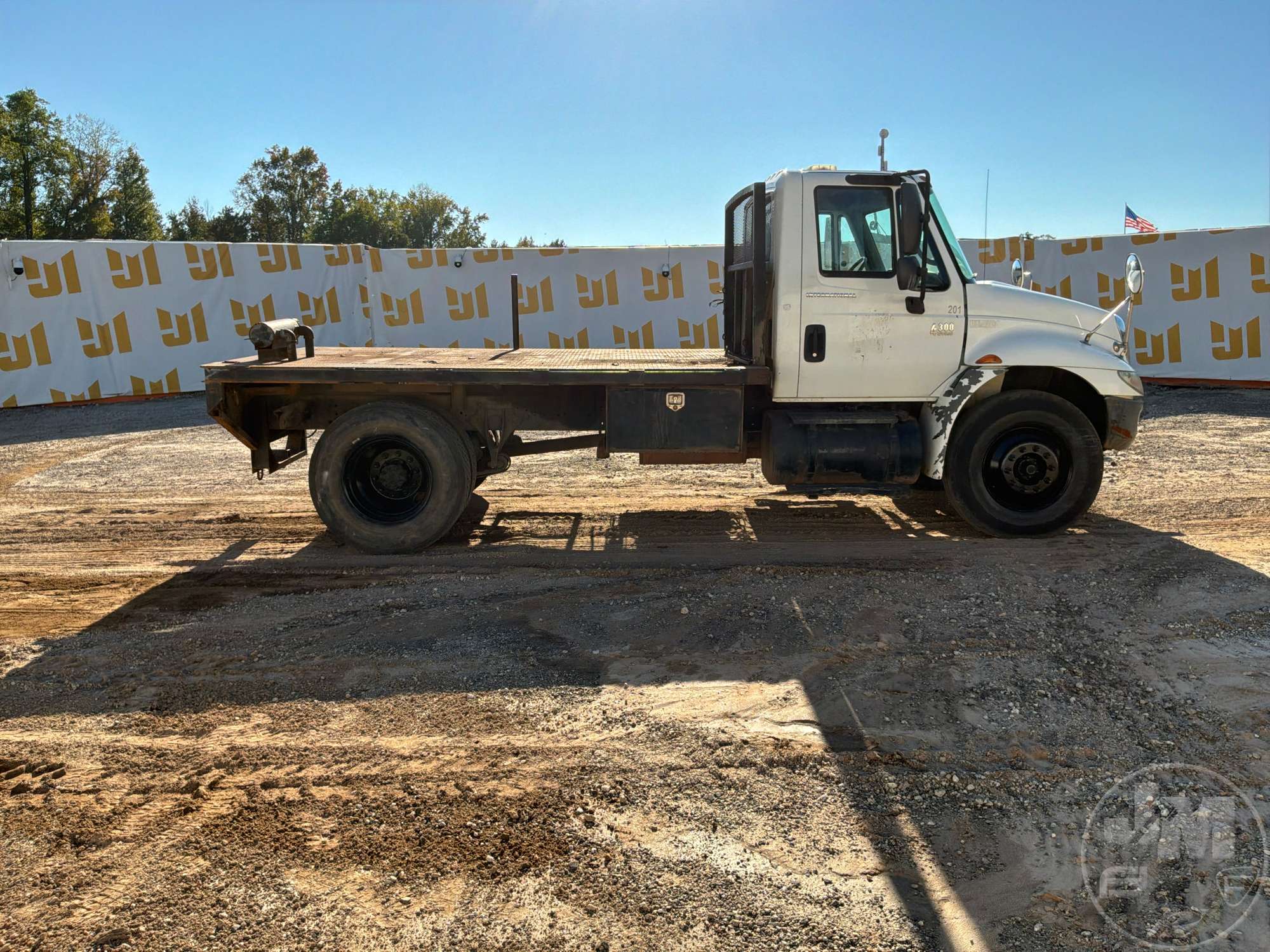 2004 International MA025