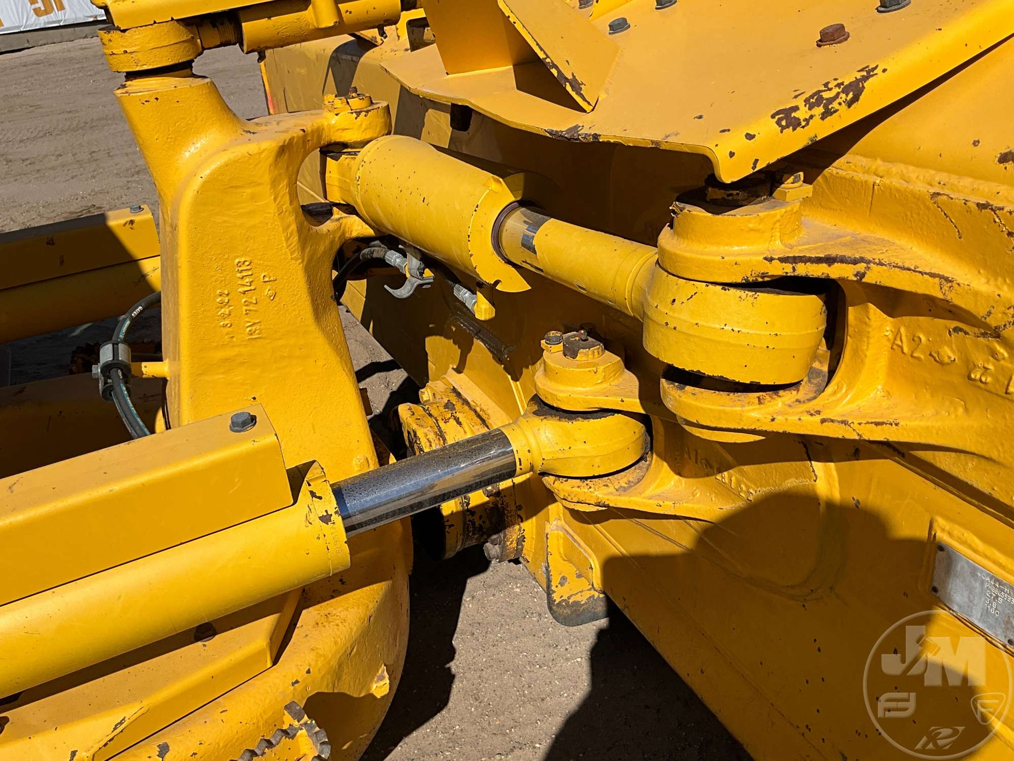 2022 Komatsu D61PX-24