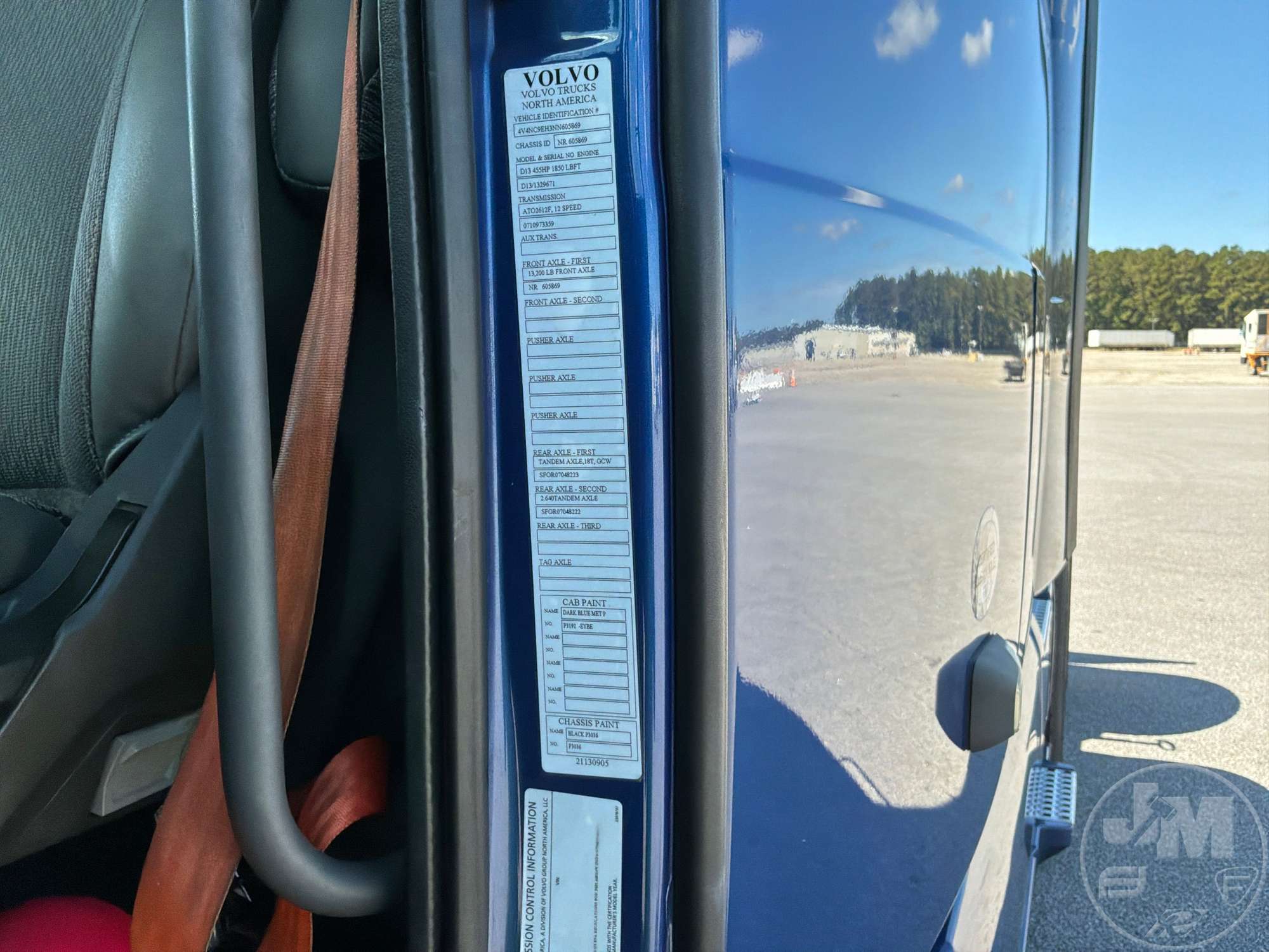 2022 Volvo VNL760