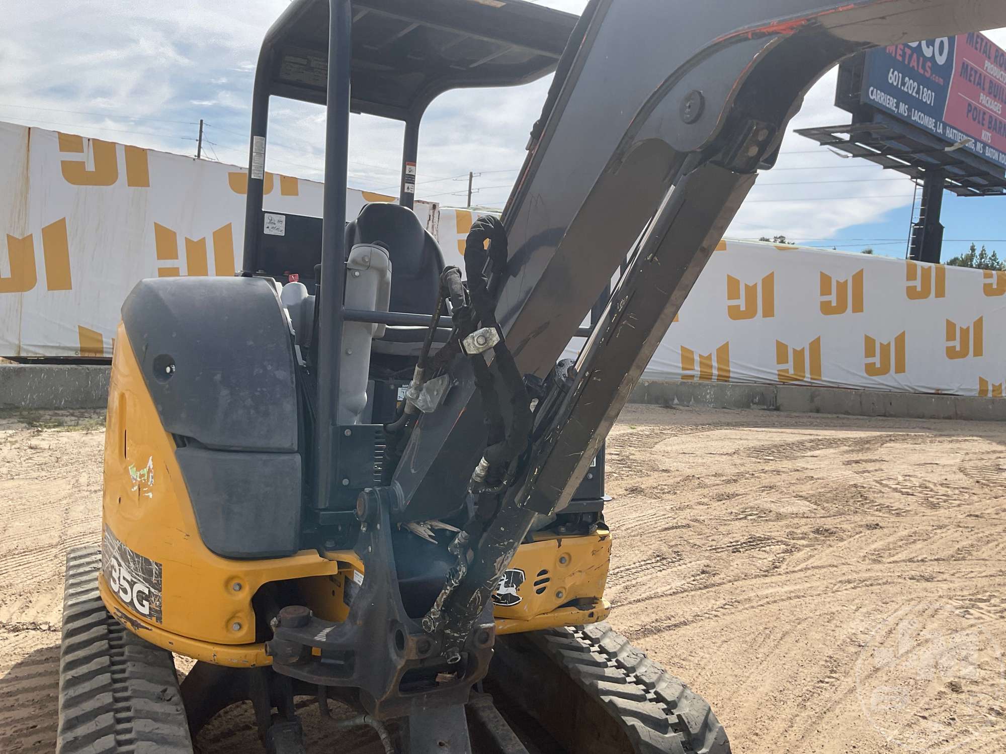 2021 John Deere 35G