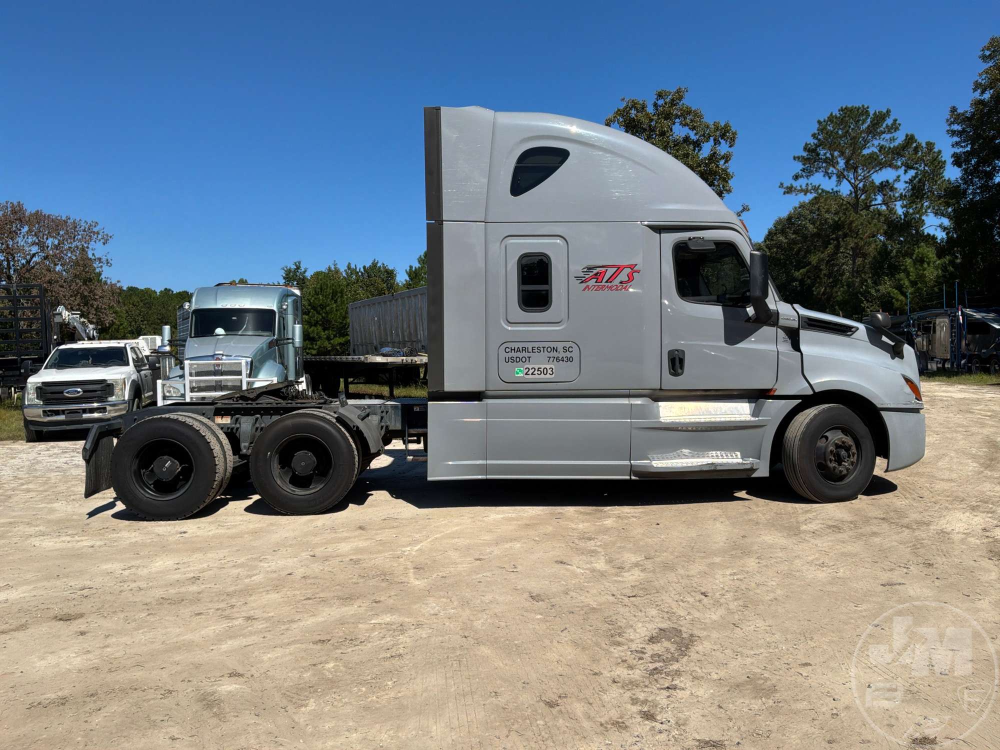 2019 Freightliner CASCADIA