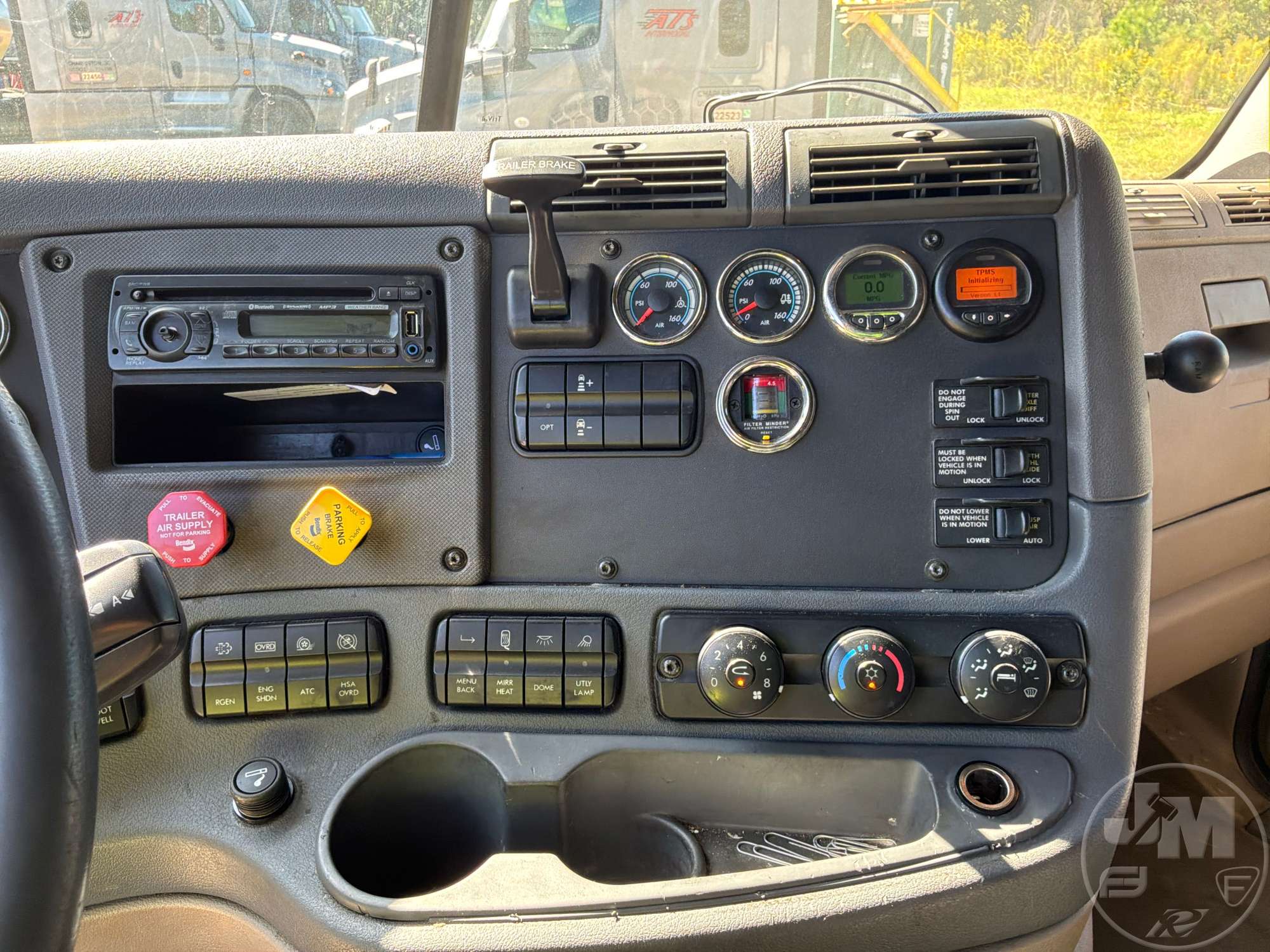 2017 Freightliner CASCADIA