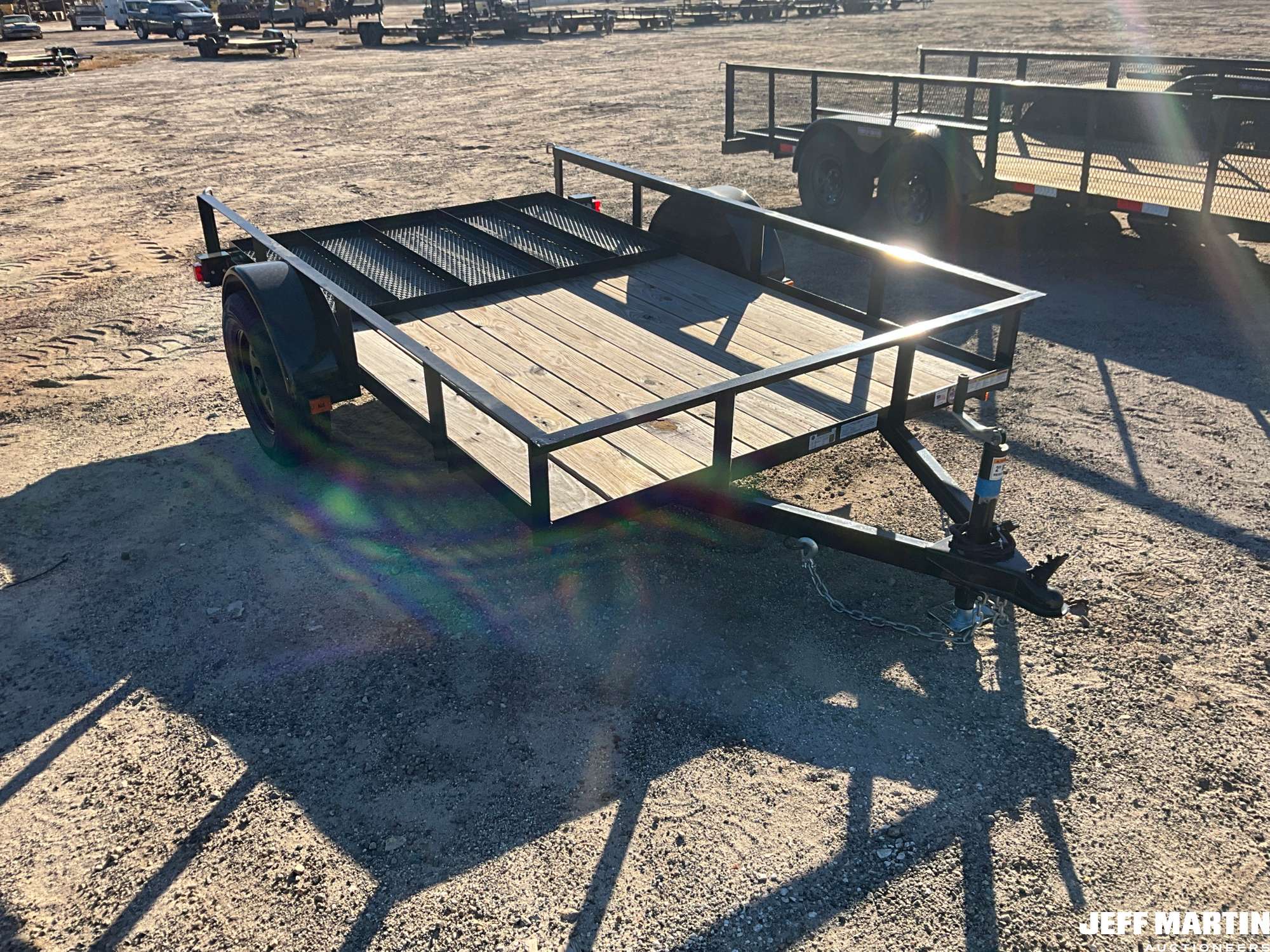 2027 TRIPLE CROWN TRAILERS, INC LD6X10