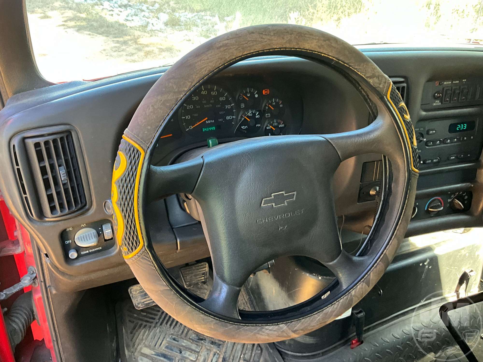 2004 Chevrolet C6500