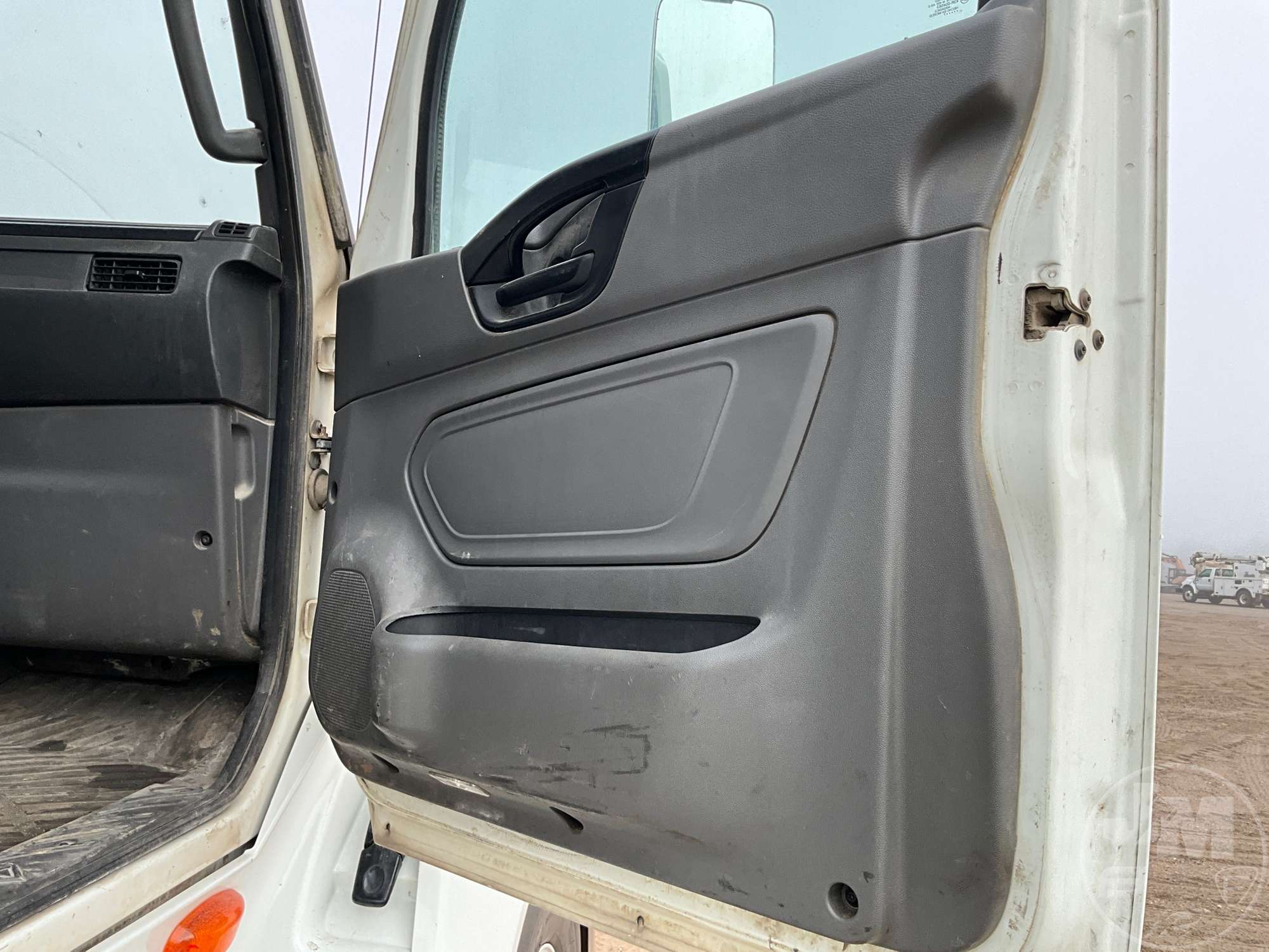 2018 International LT625