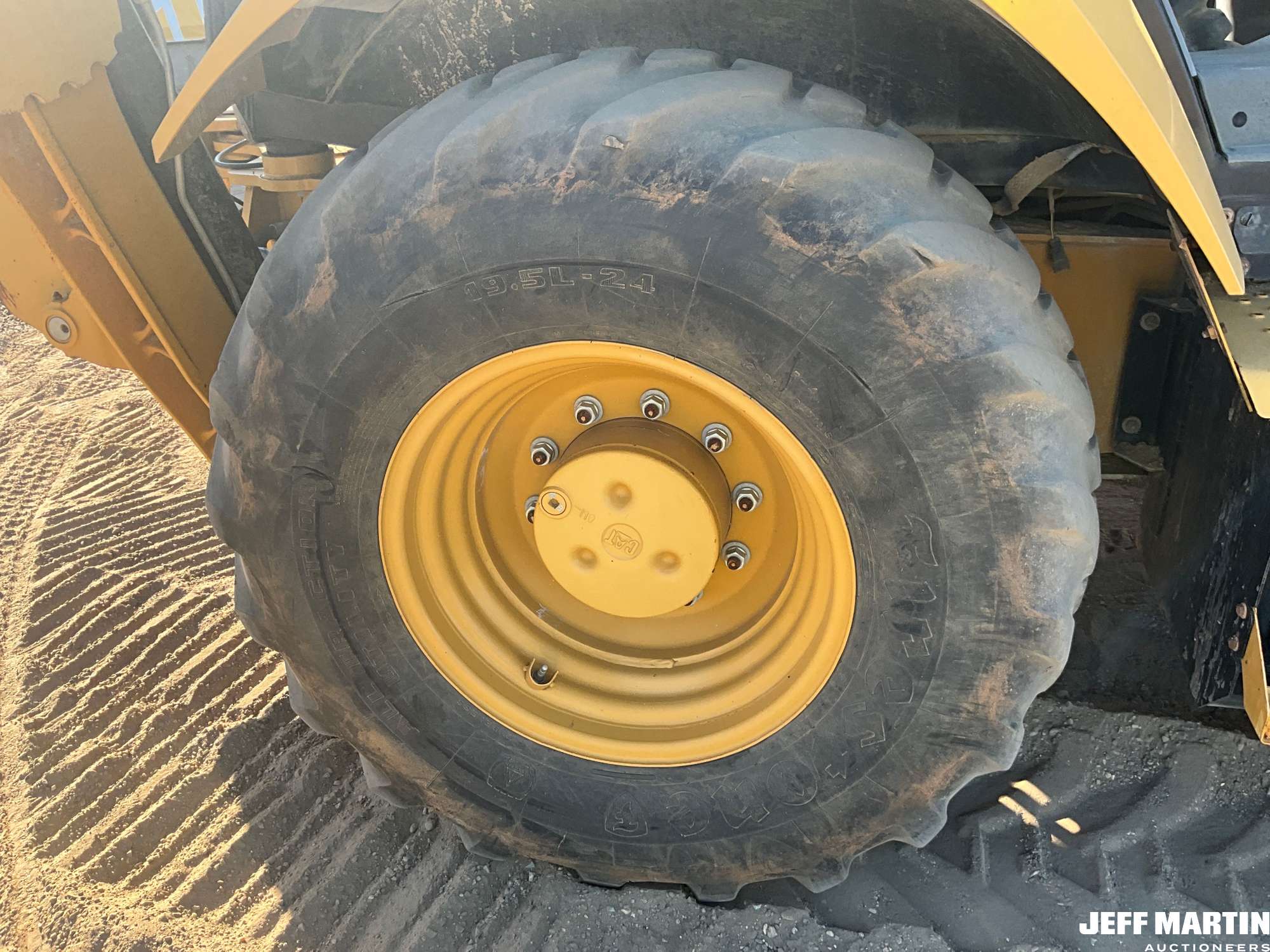 0 Caterpillar 416F2