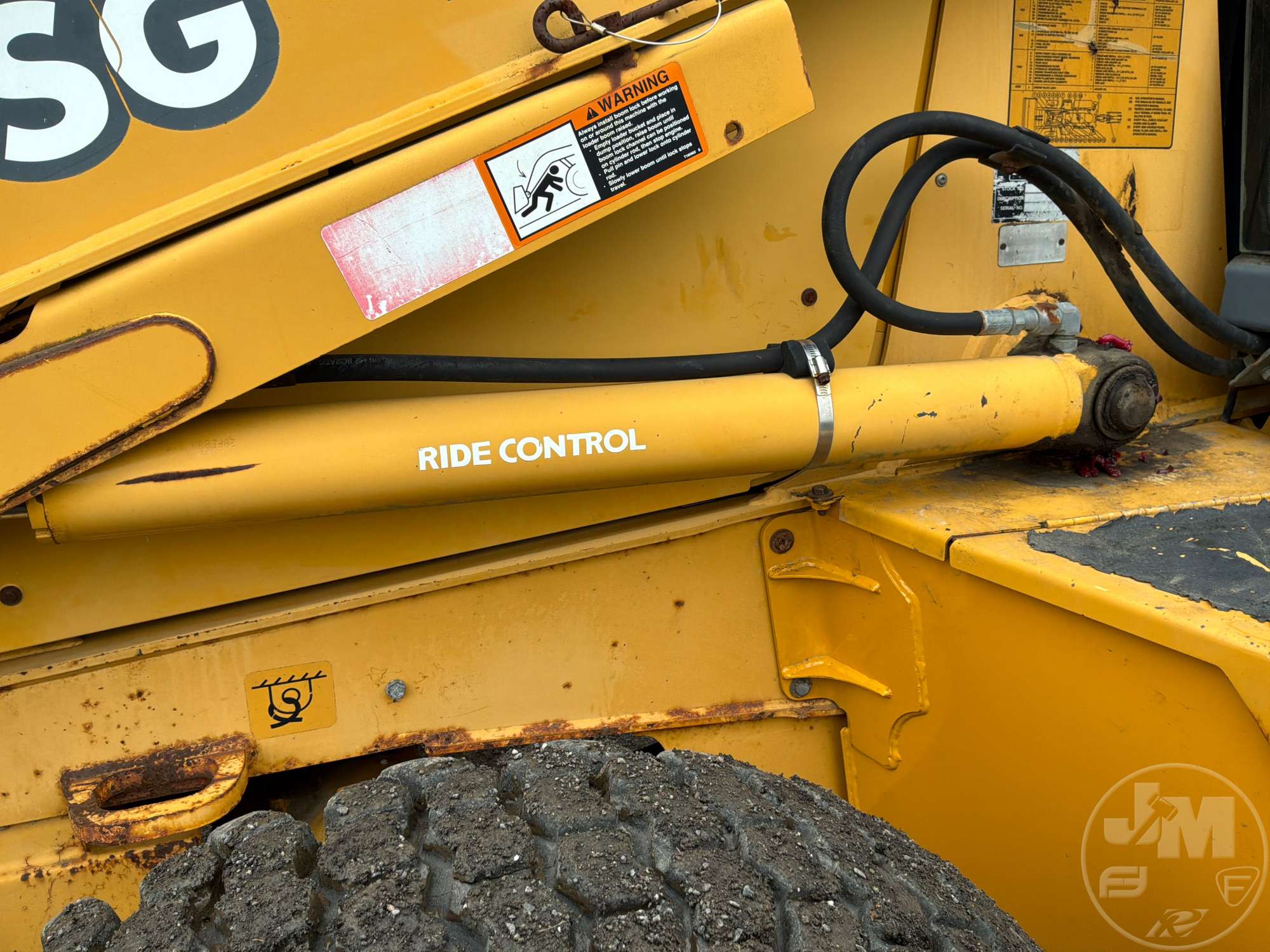 2002 John Deere 310G