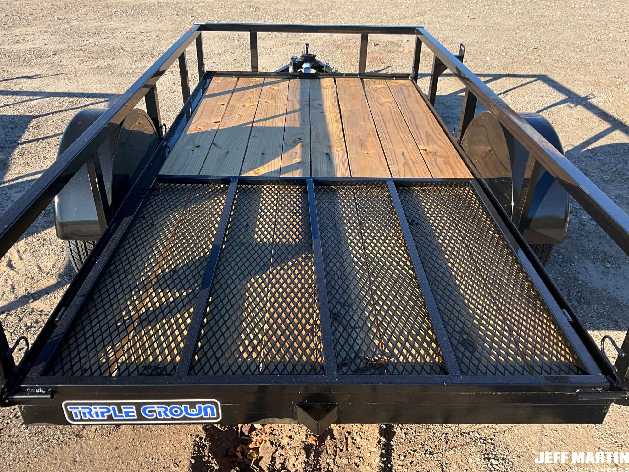 2027 TRIPLE CROWN TRAILERS, INC US5X10DX