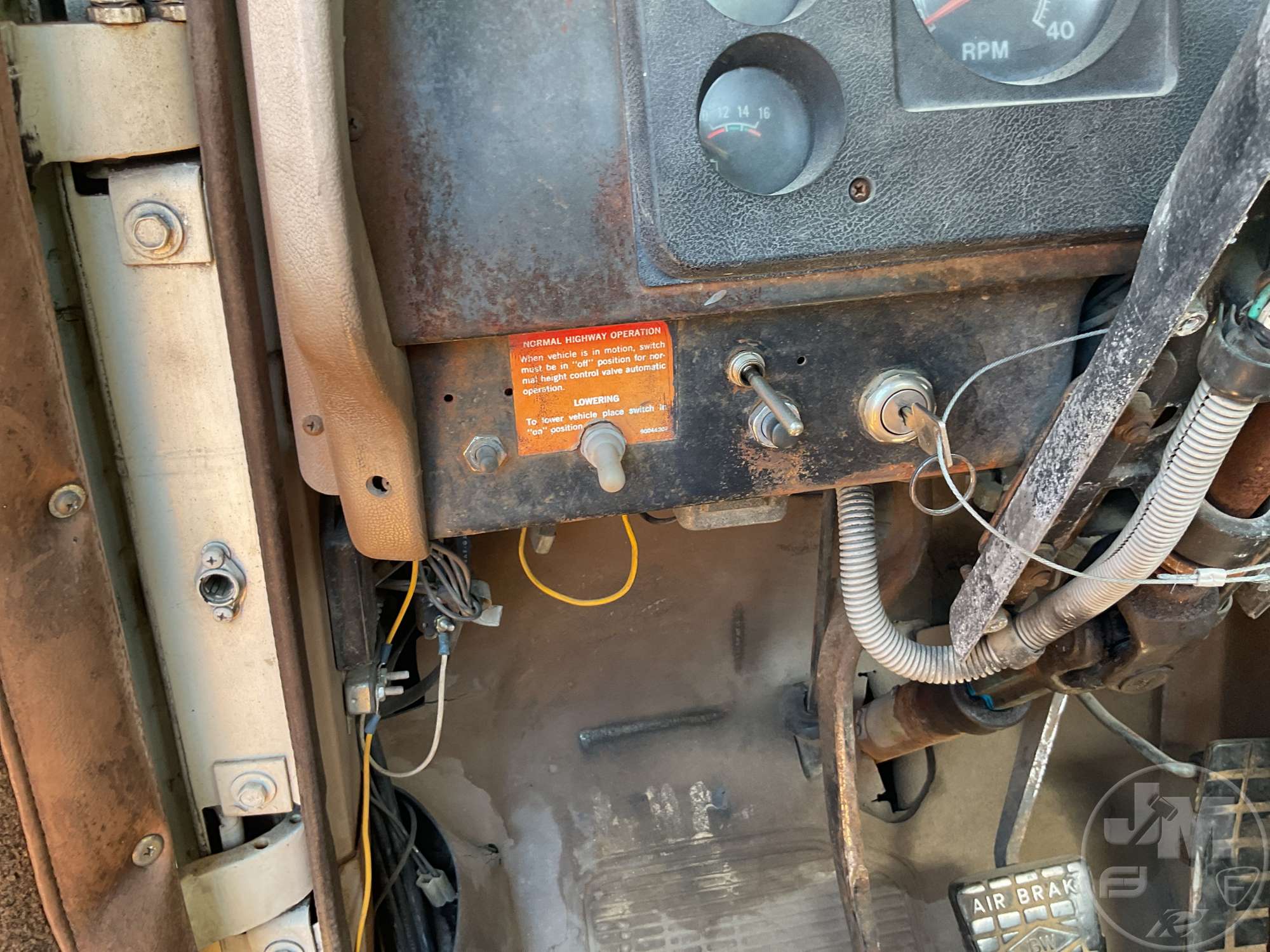 1988 Navistar 2375