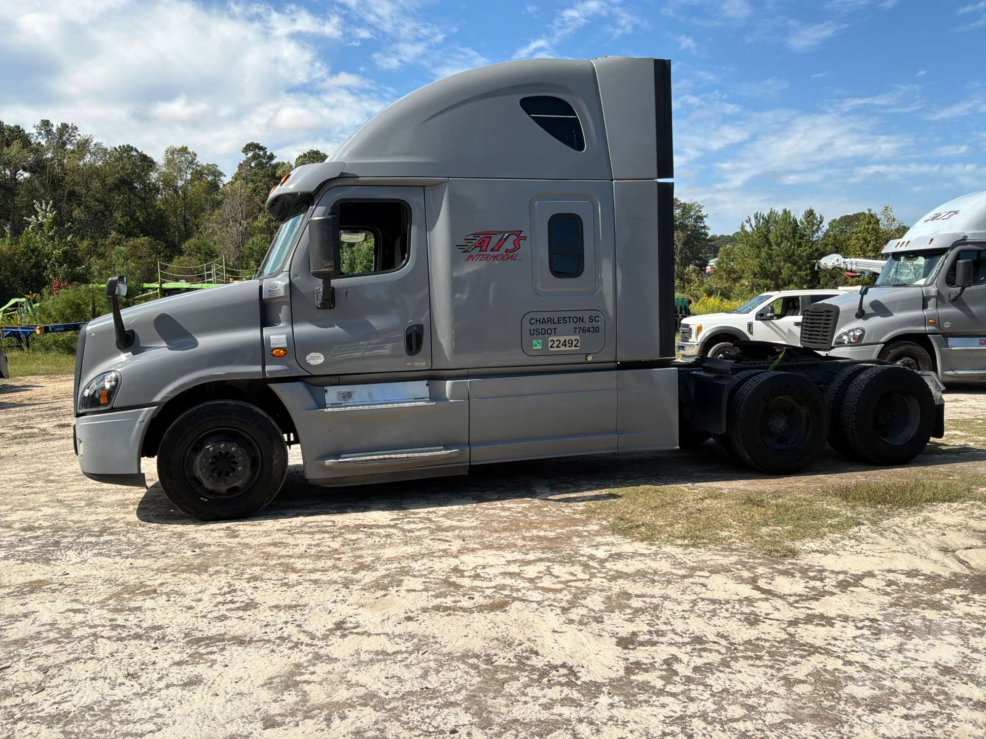 2017 Freightliner CASCADIA
