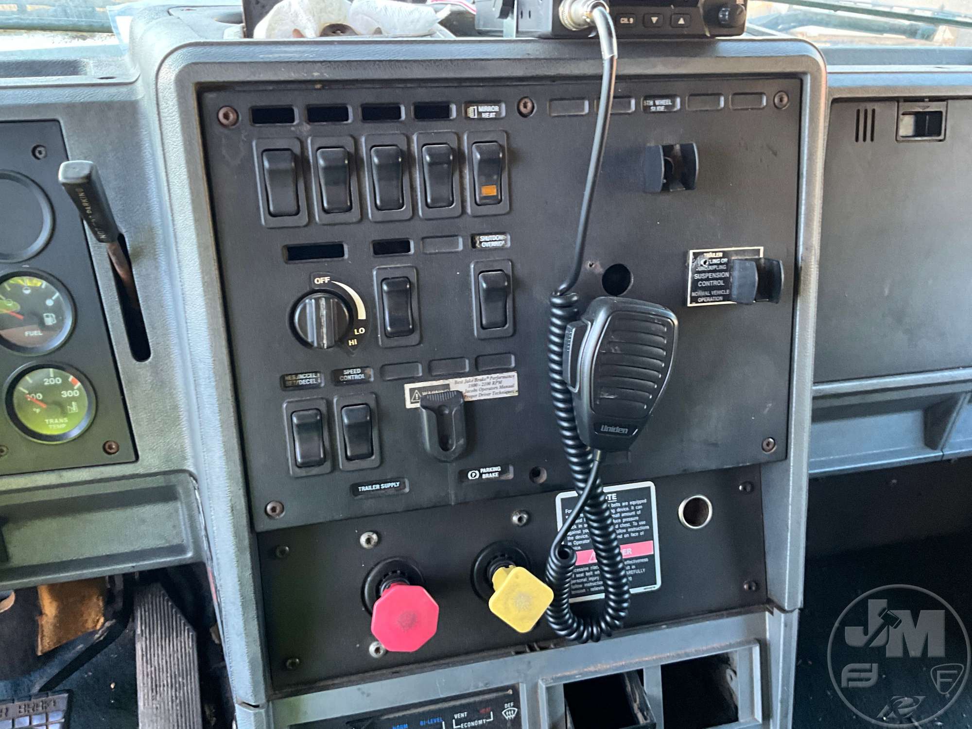 2000 Mack CH613