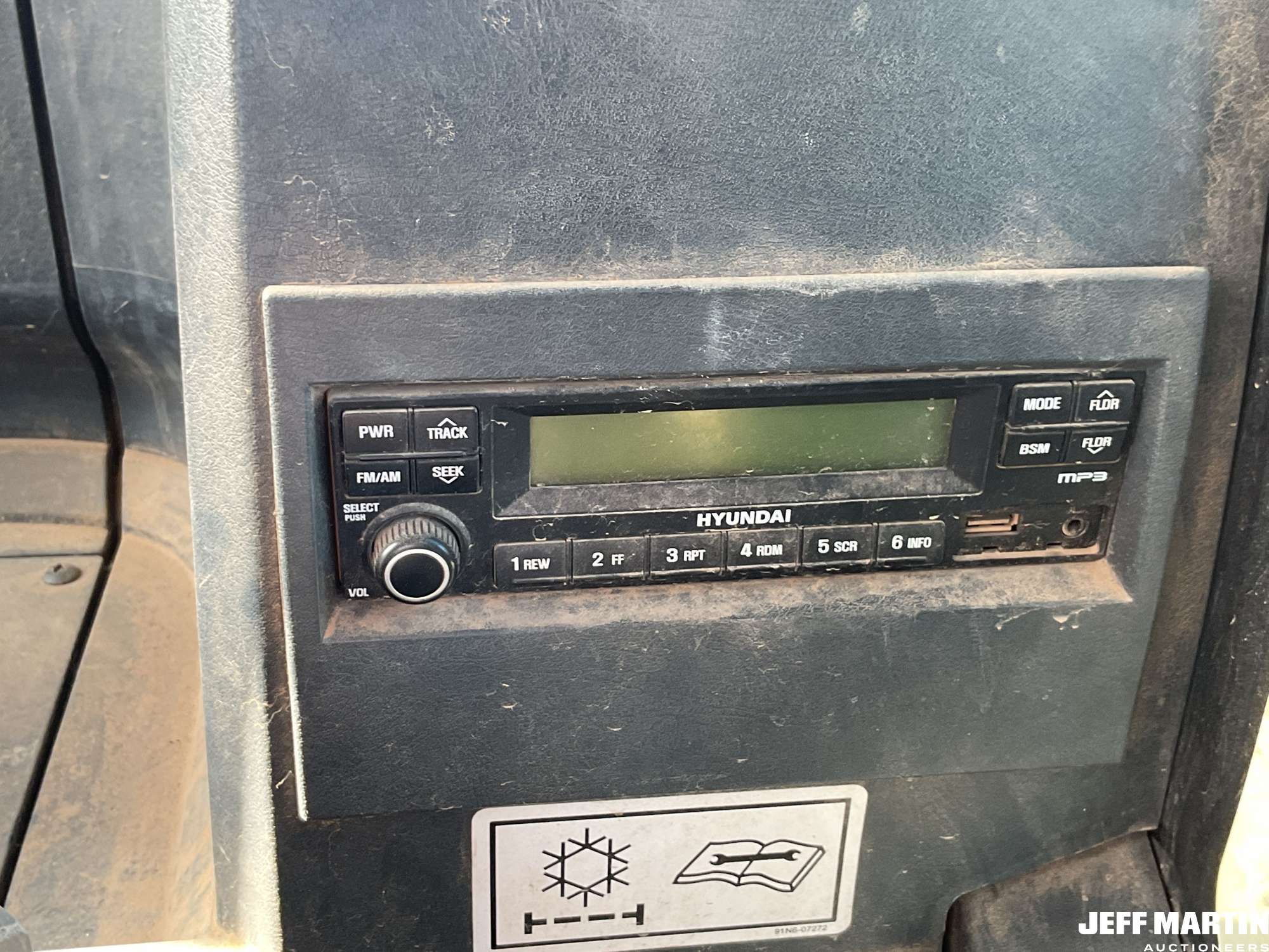 0 Hyundai ROBEX 160LC-9
