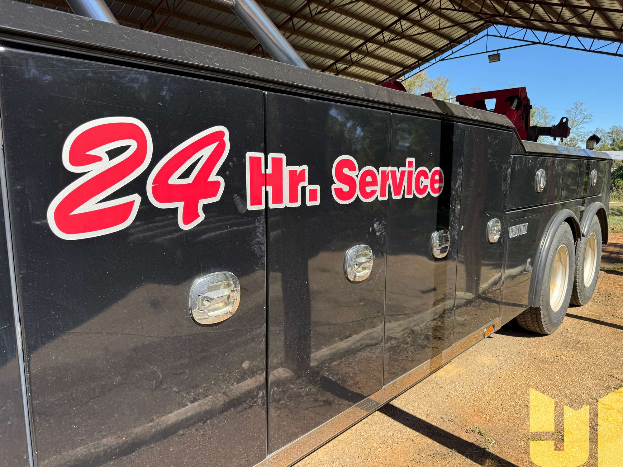 2002 Mack CH613