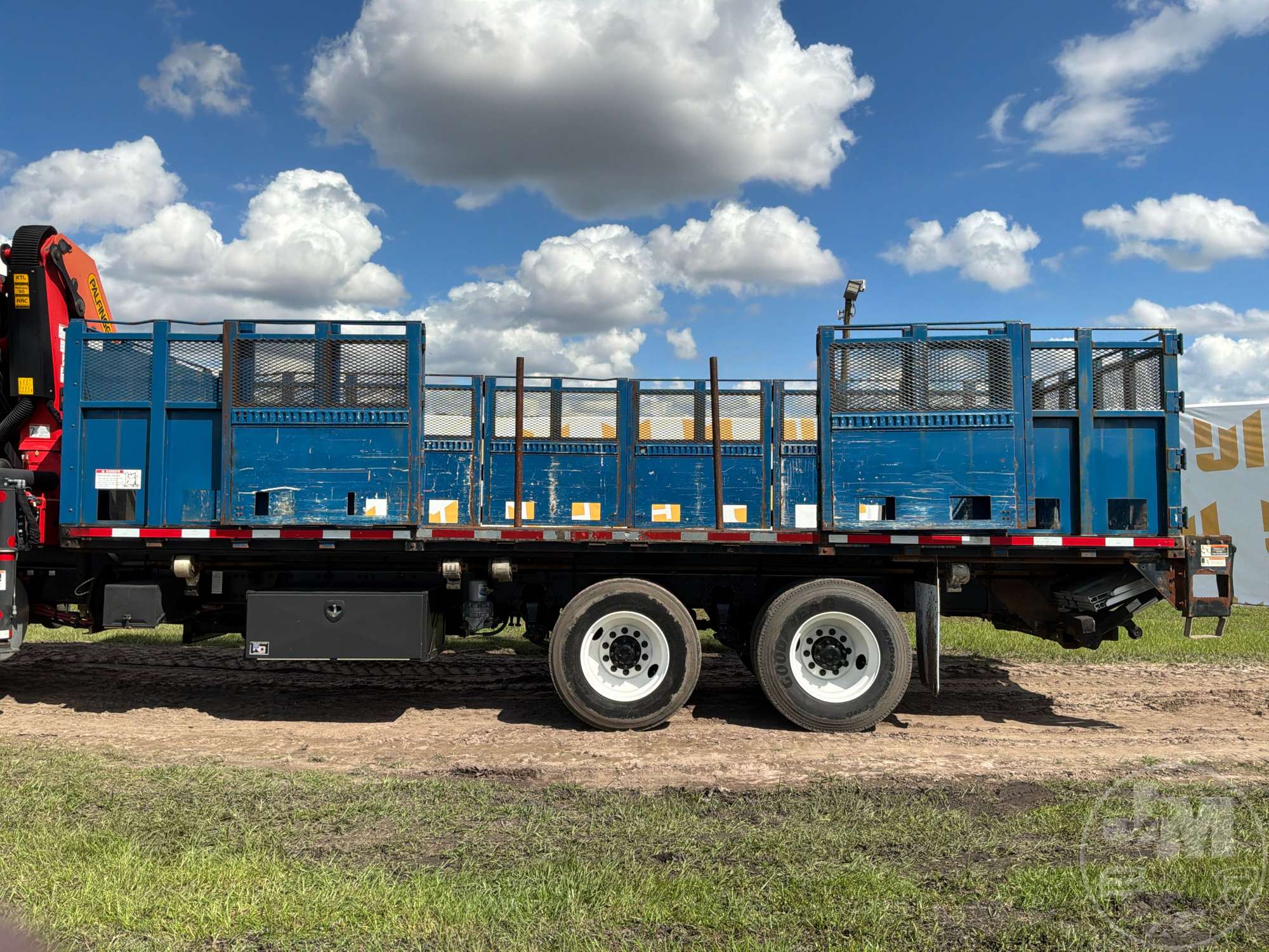 2018 Freightliner M2