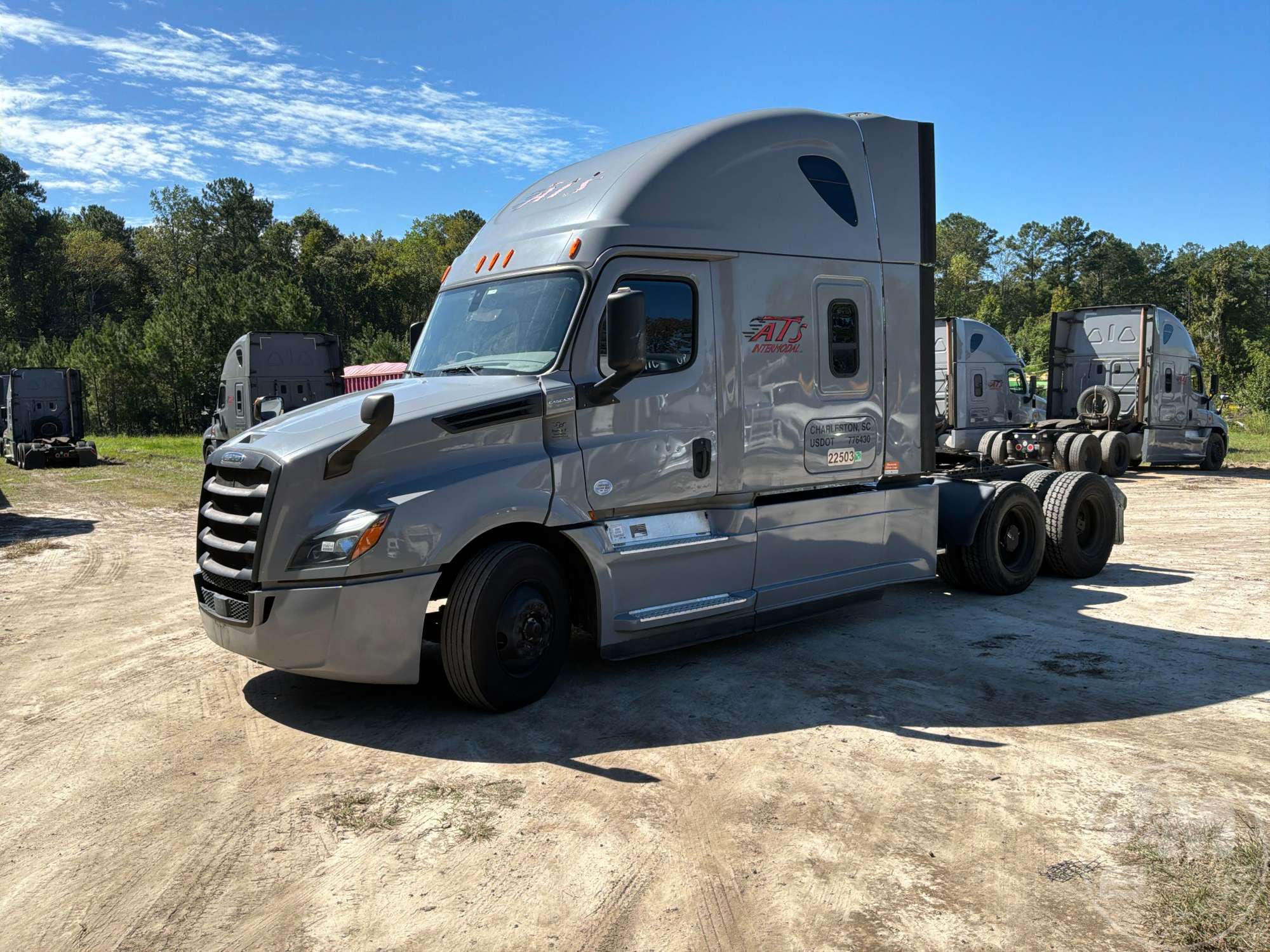 Photo of 2019 Freightliner Cascadia