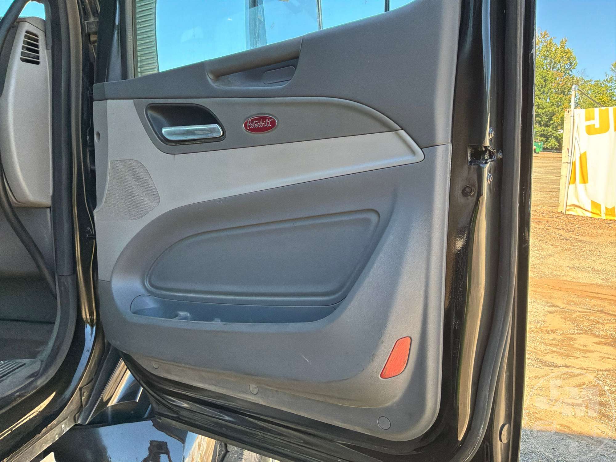 2015 Peterbilt 579
