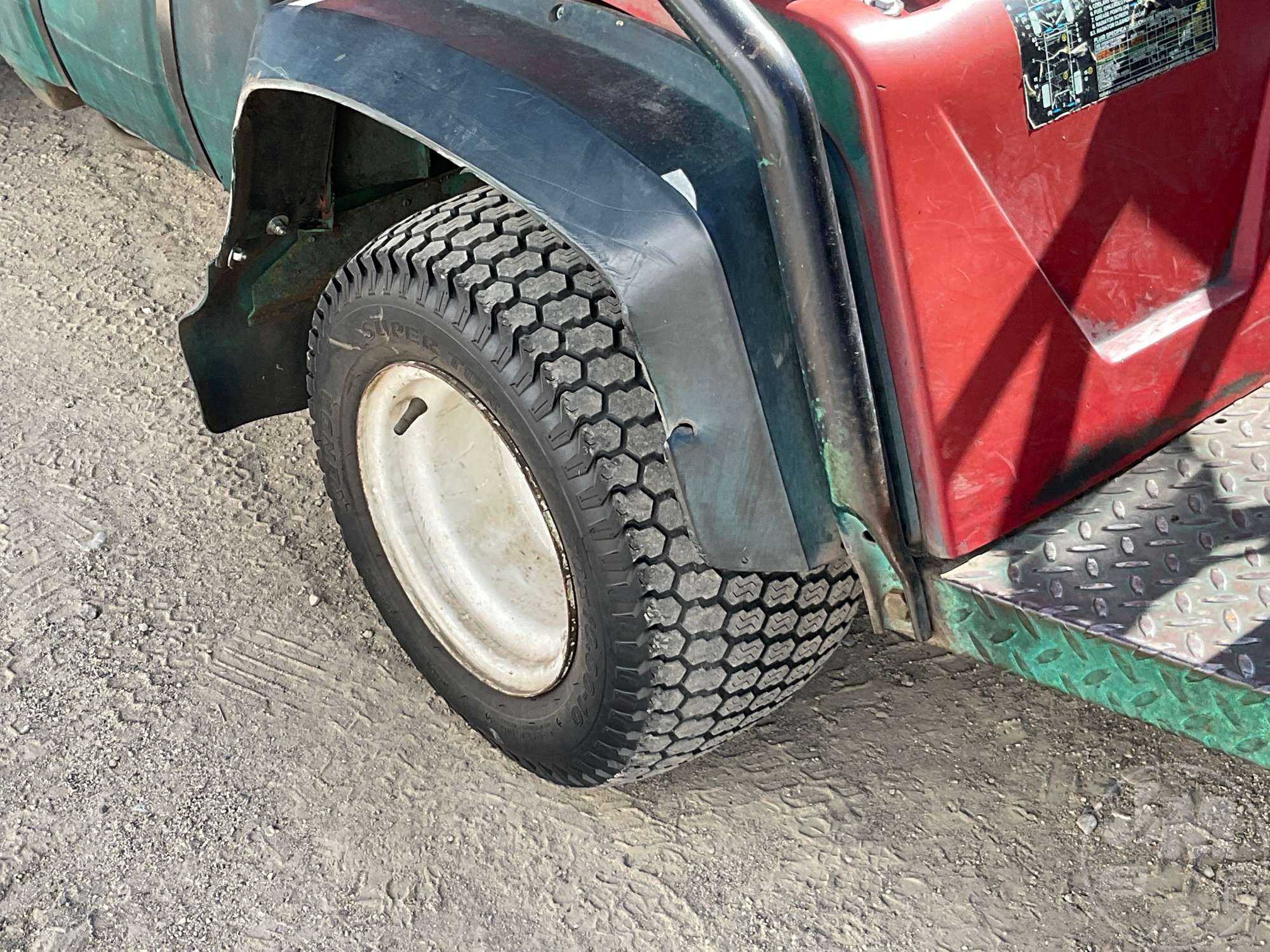 2000 Toro 07202 WORKMAN 3200