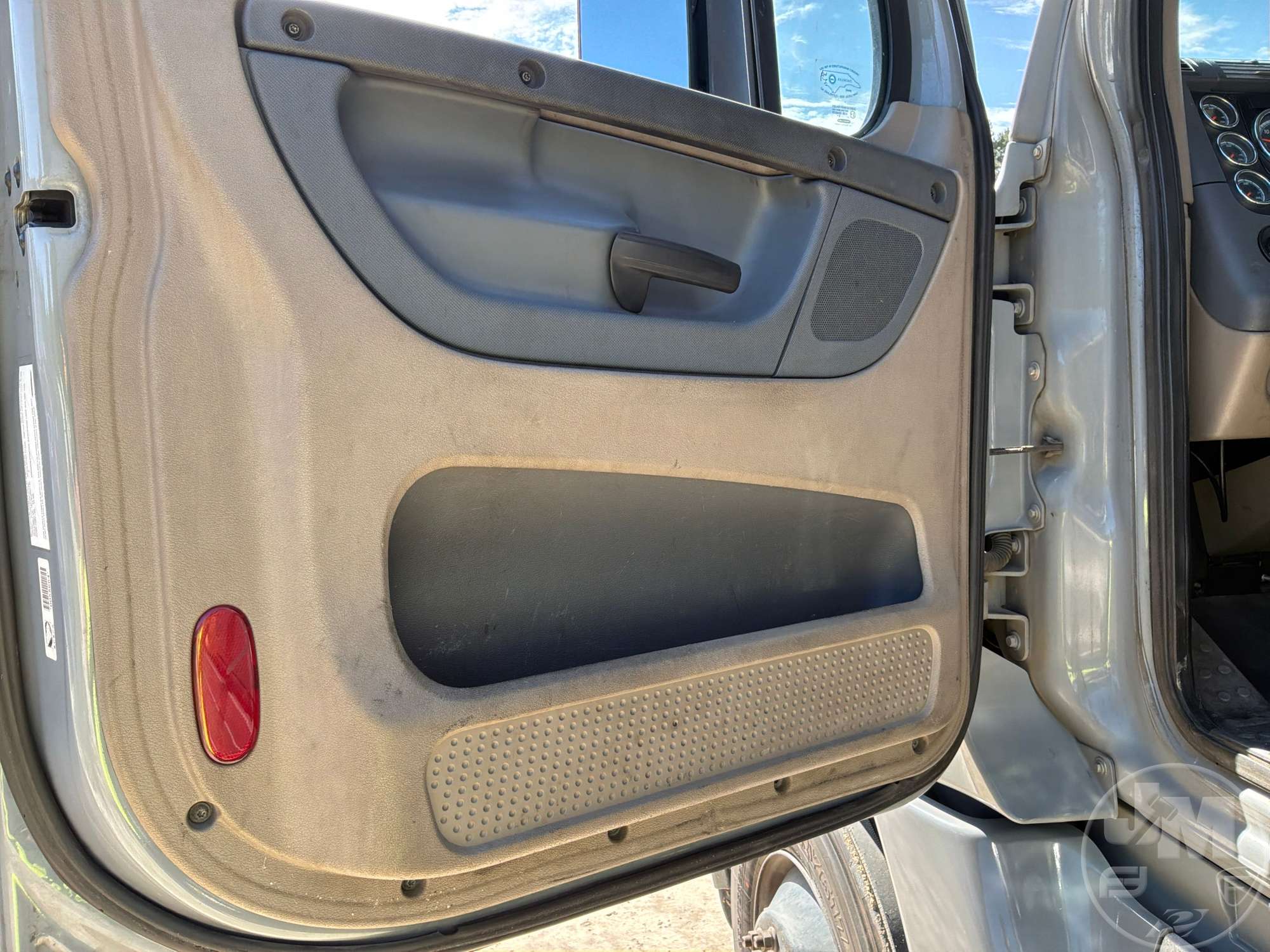 2017 Freightliner CASCADIA