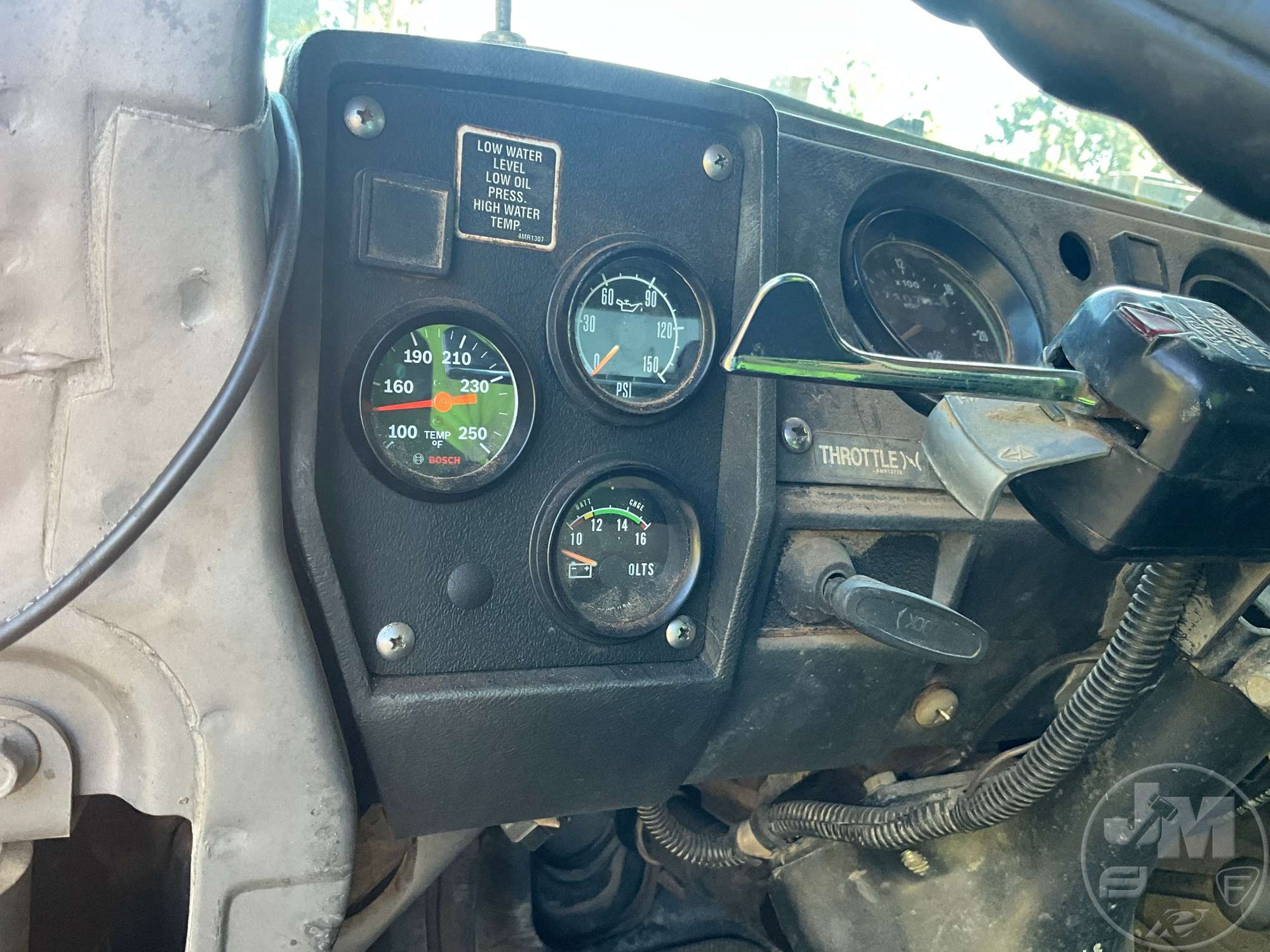 1995 Mack RD 688S