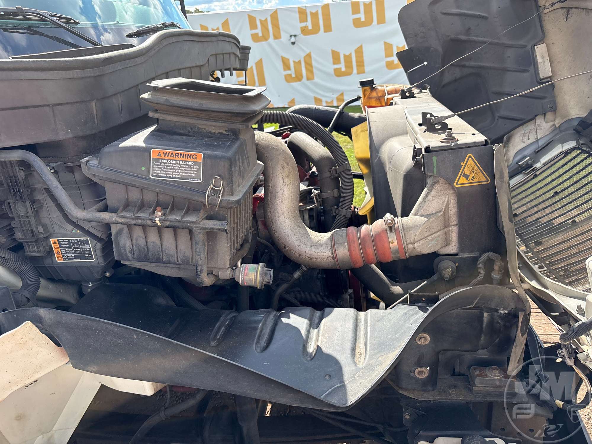 2021 International MV607
