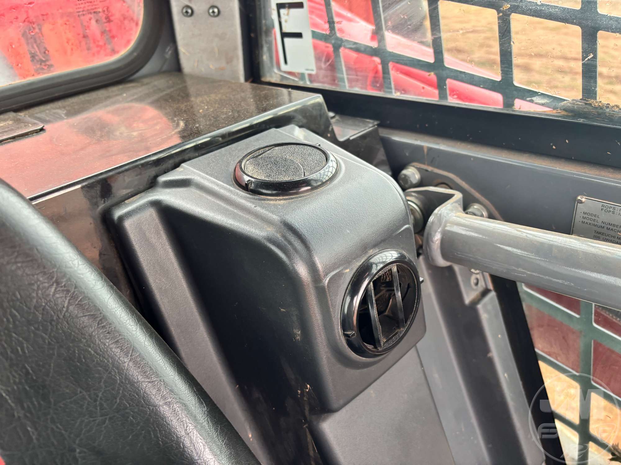 2023 Takeuchi TL12V-2
