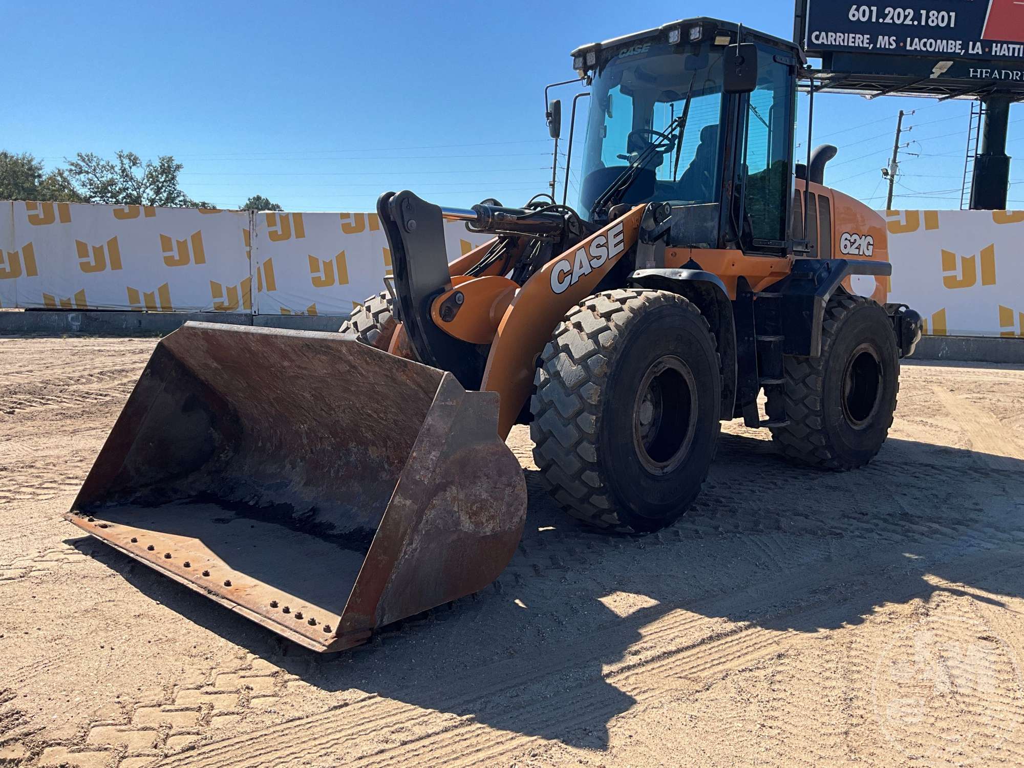 Photo of 2023 Case 621G