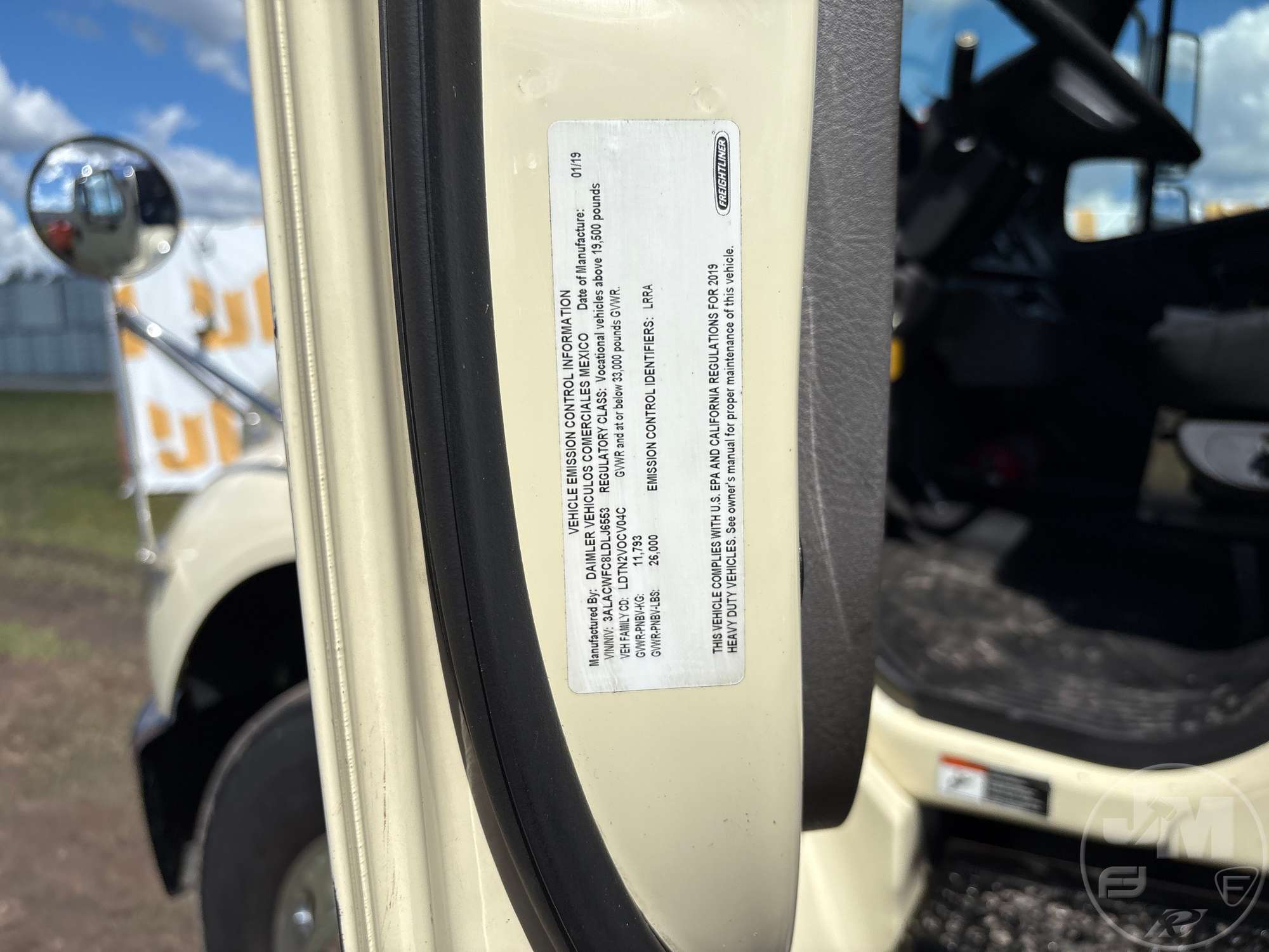 2020 Freightliner M2