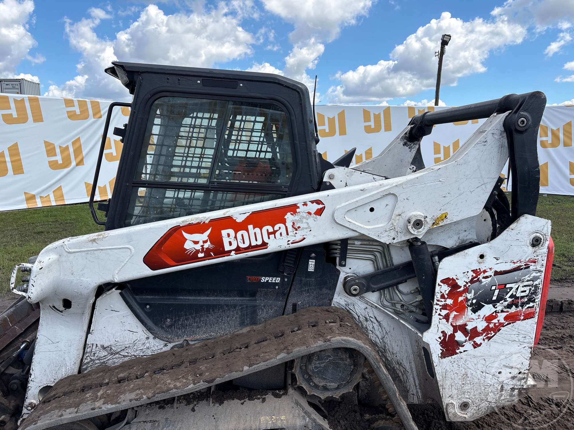 2024 Bobcat T76