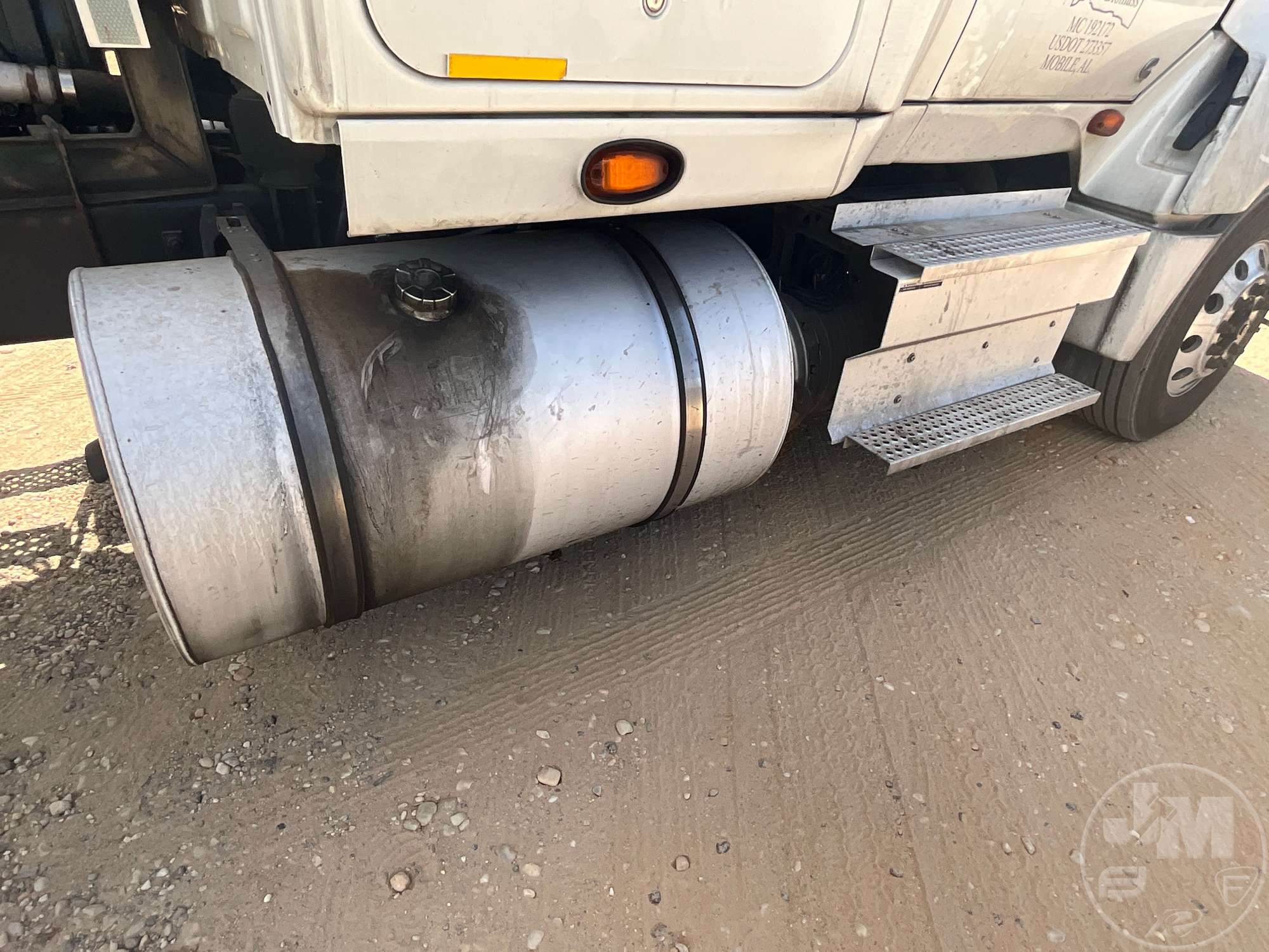 2020 International LT625 6X4