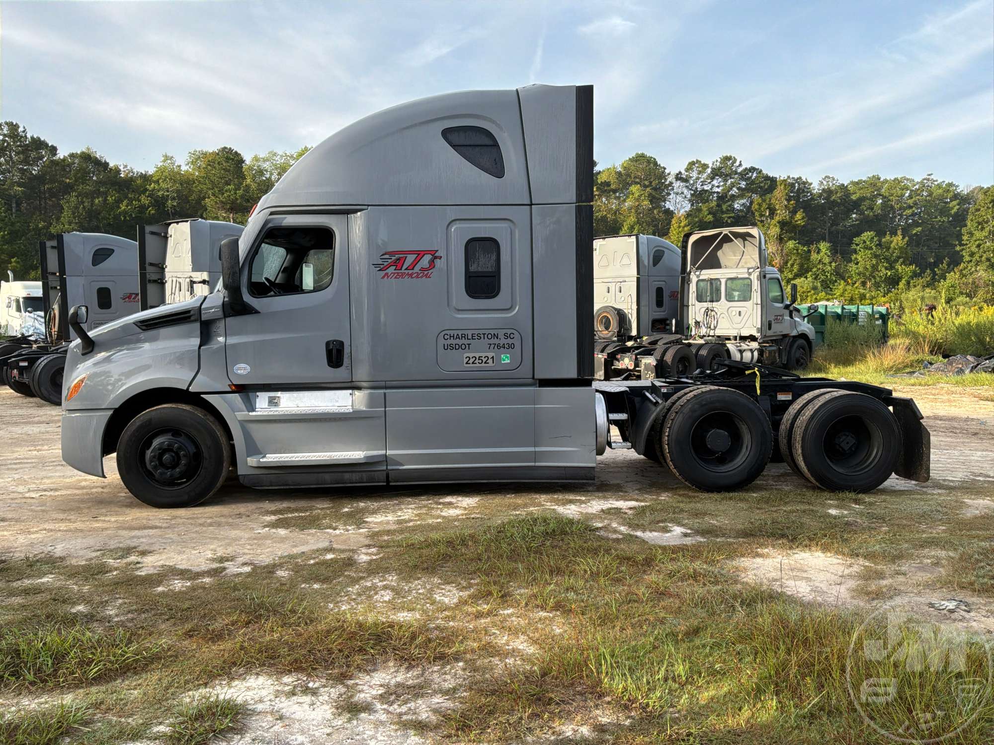 2021 Freightliner CASCADIA