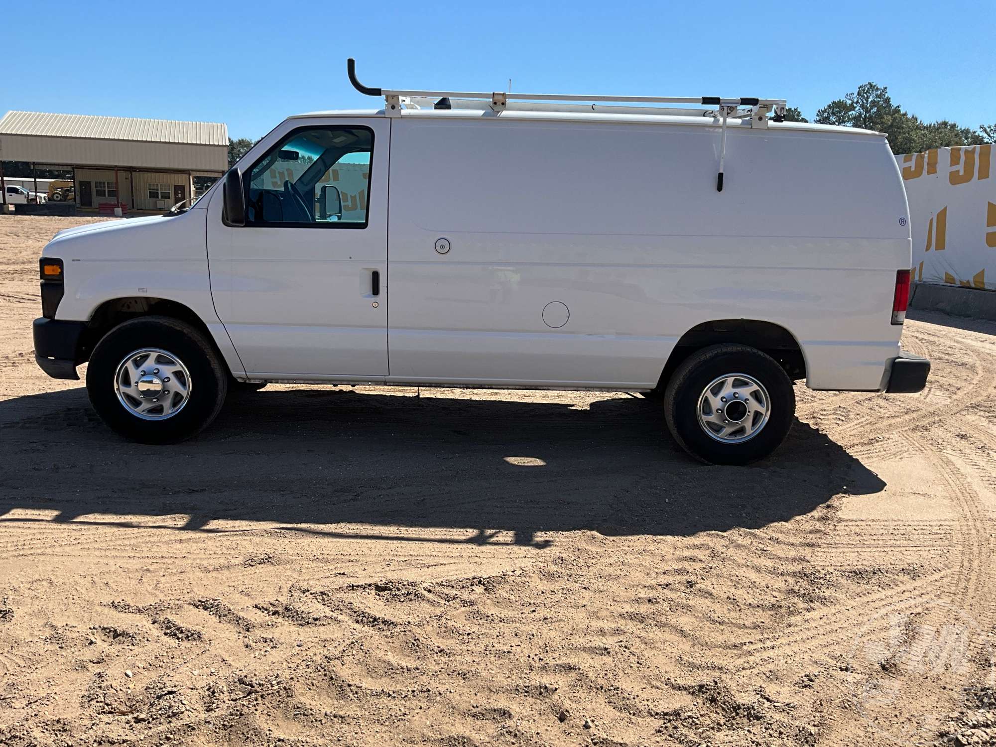 2011 Ford E-250