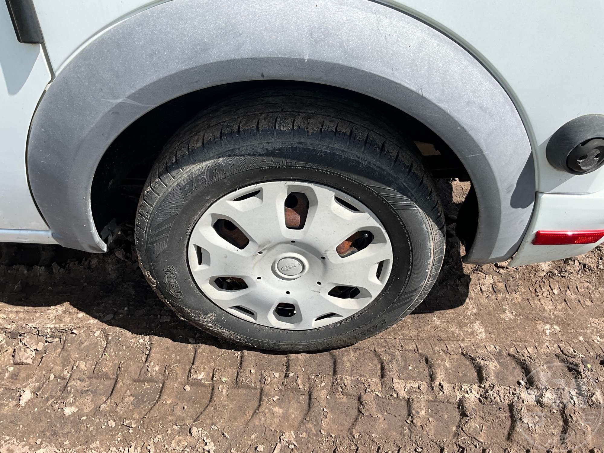 2011 Ford TRANSIT CONNECT XLT