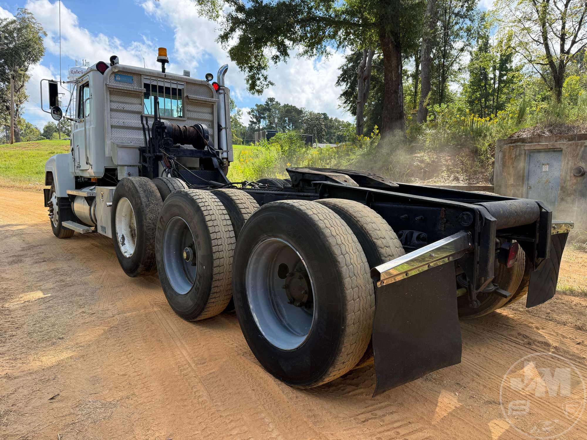 1995 Mack CH613