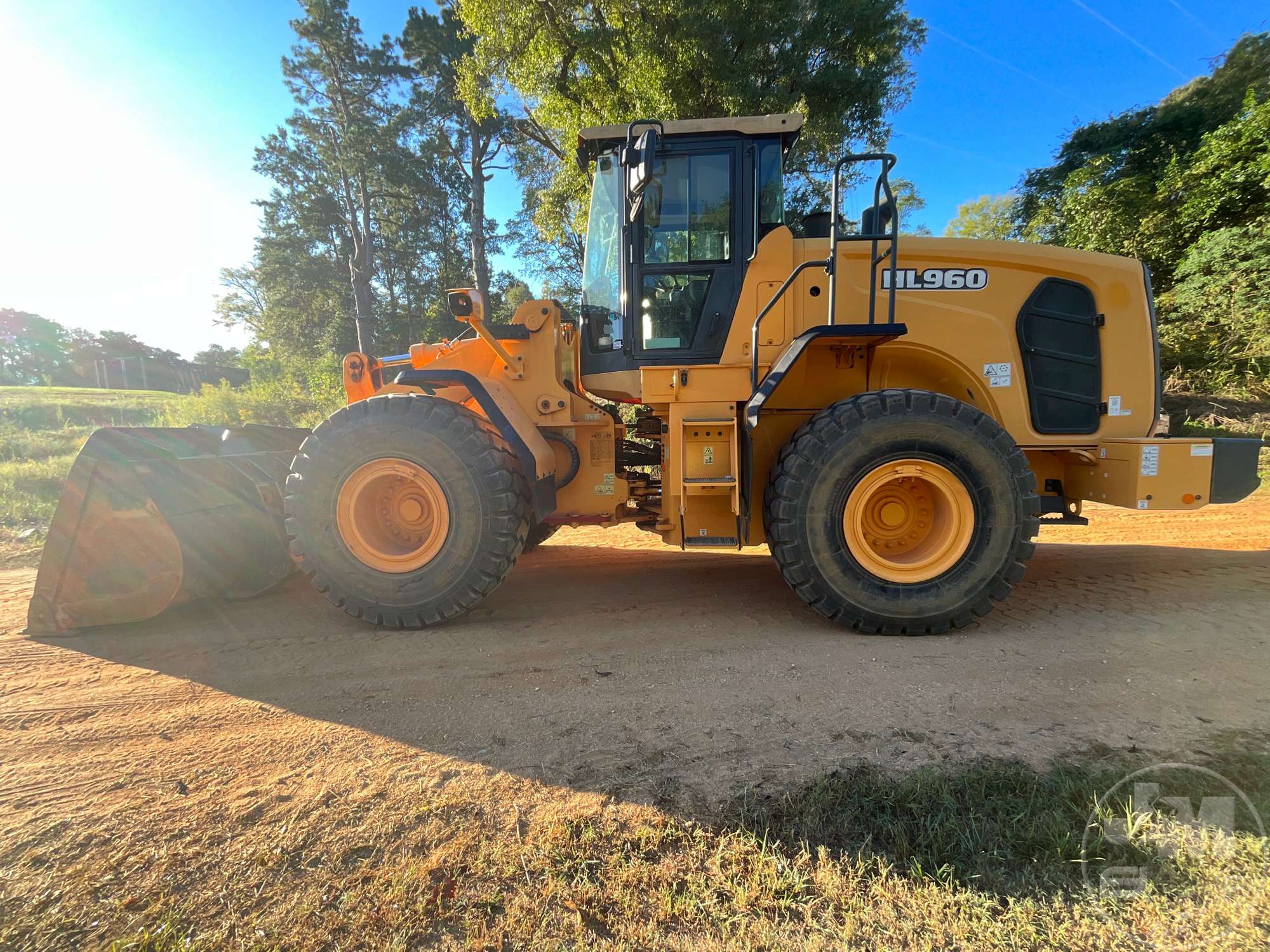 2019 Hyundai HL960