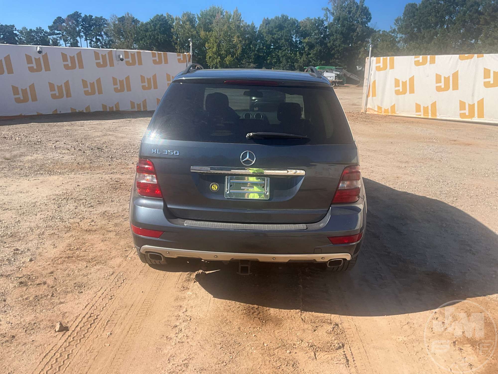2010 Mercedes-Benz M-350