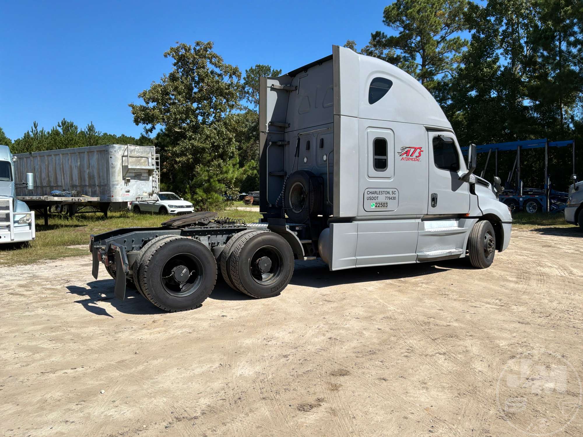 2019 Freightliner CASCADIA