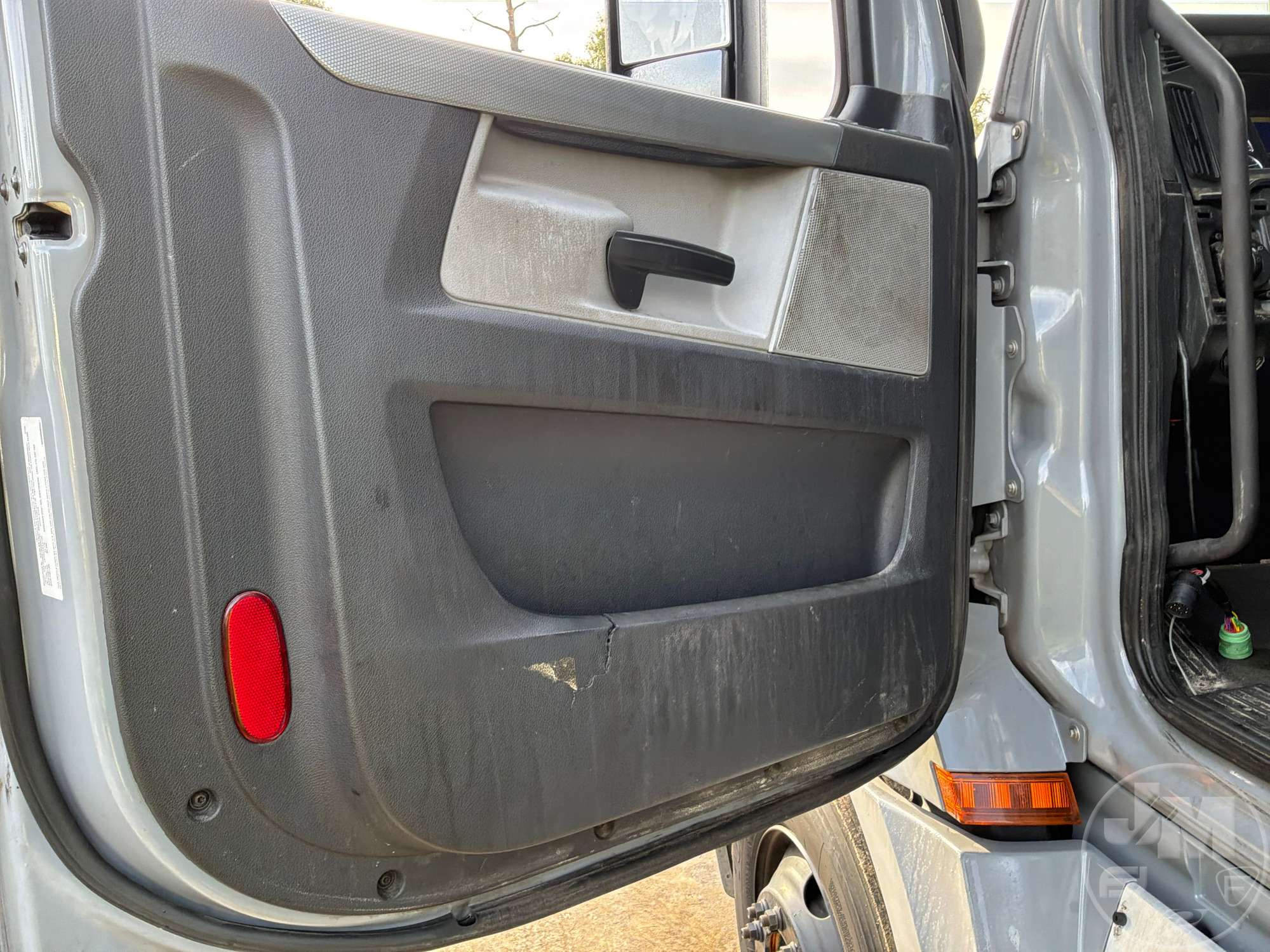 2021 Freightliner CASCADIA