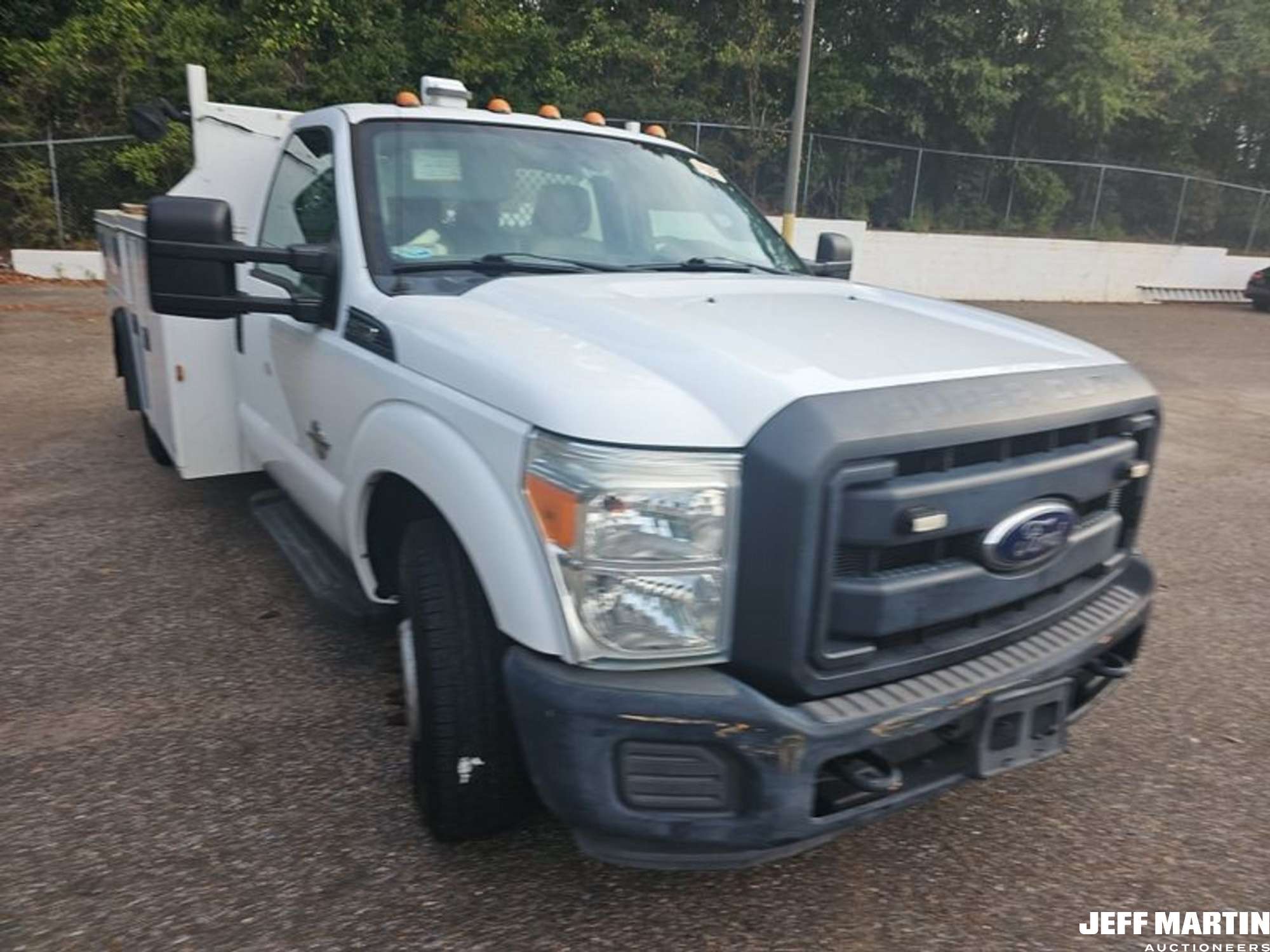 2015 Ford F-350 XL