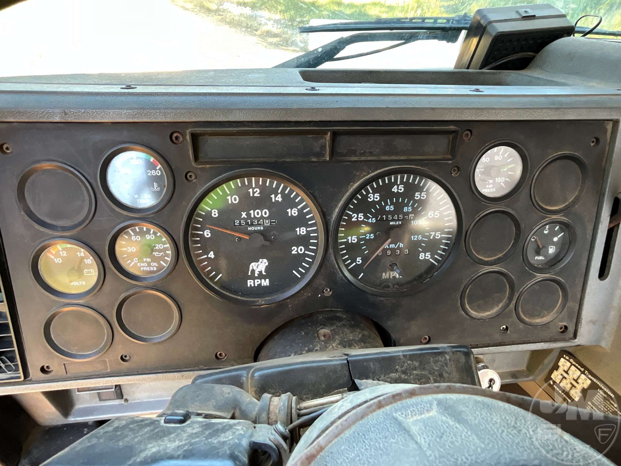 2000 Mack CH613