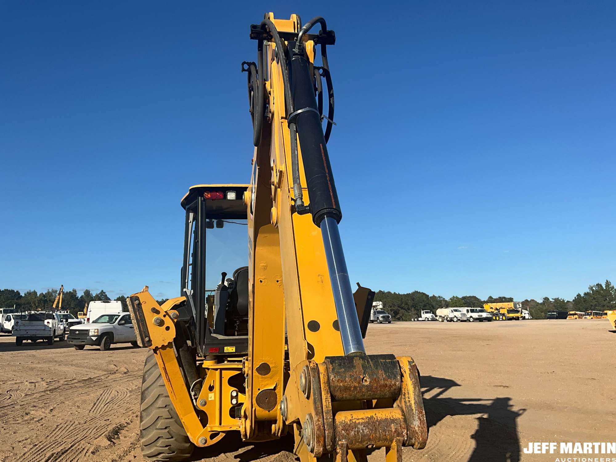 0 Caterpillar 416F2