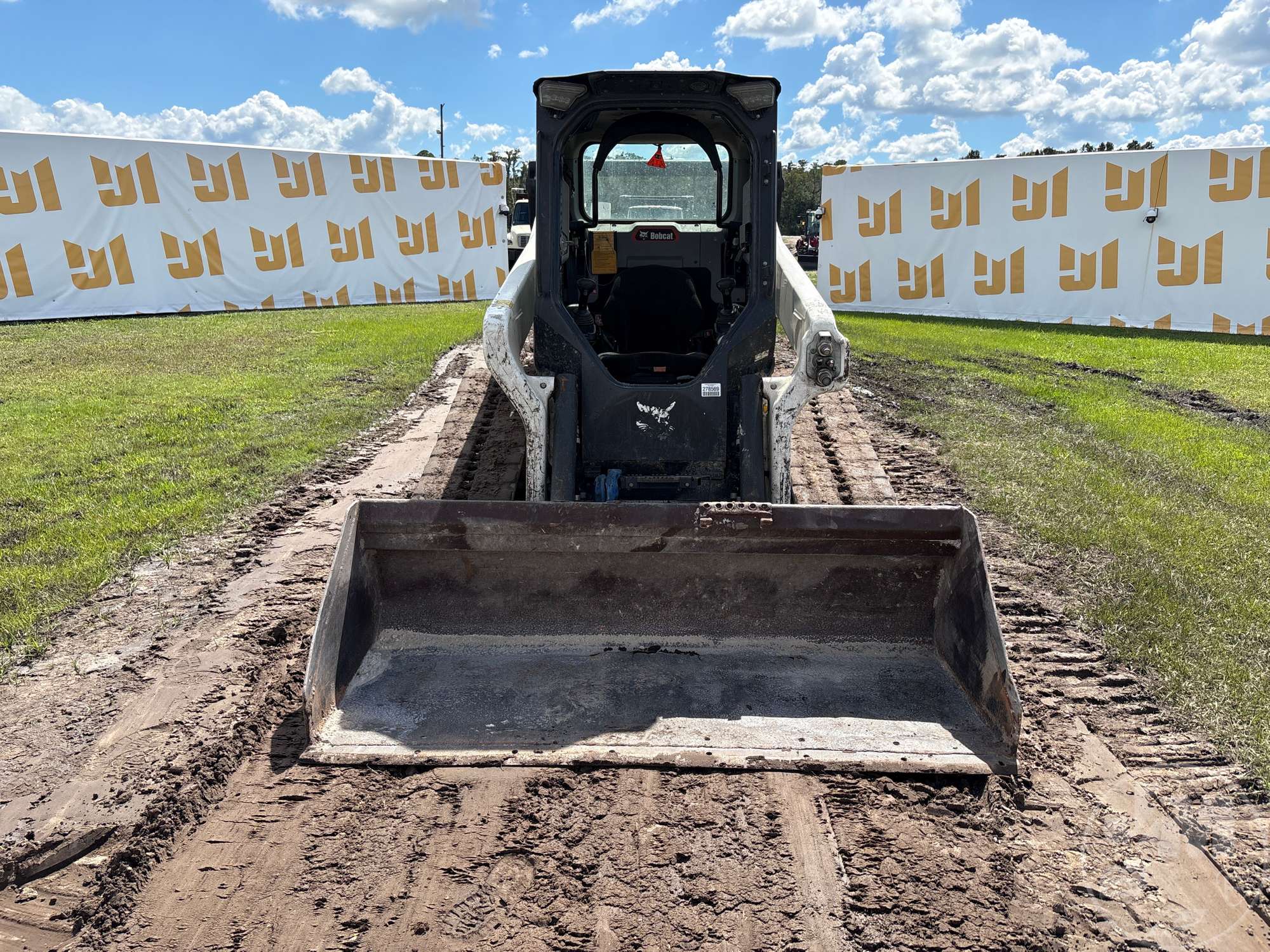 2024 Bobcat T76