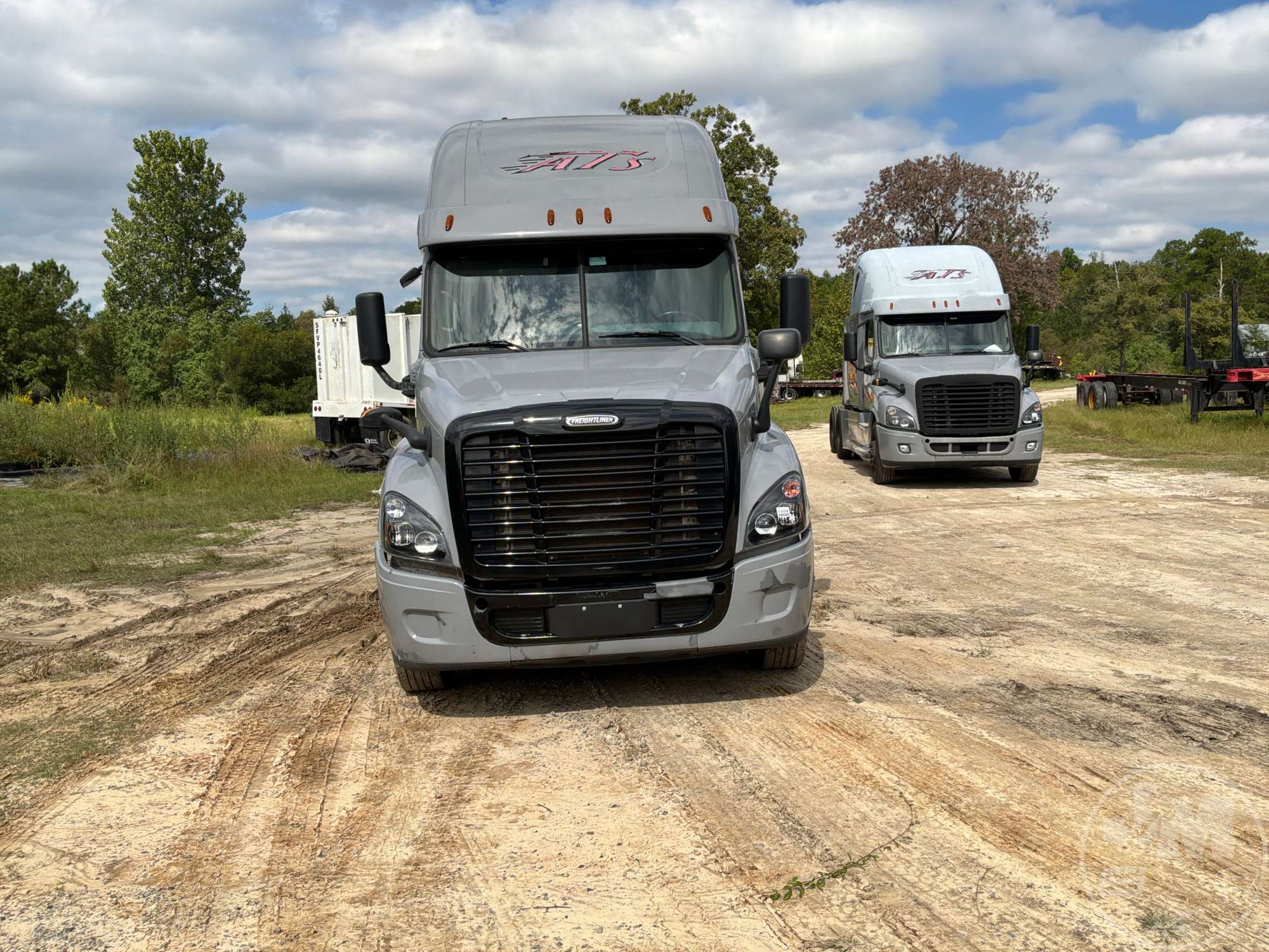 2015 Freightliner CASCADIA