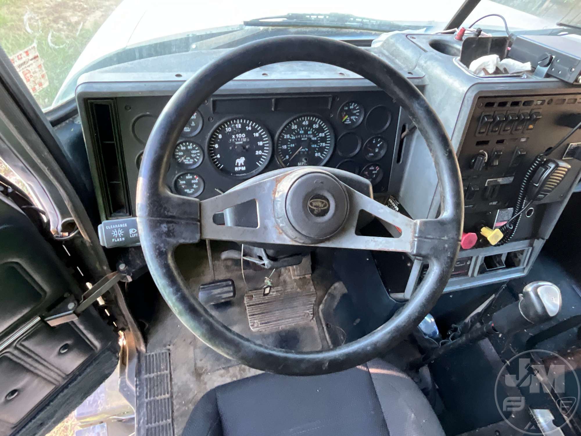 2000 Mack CH613